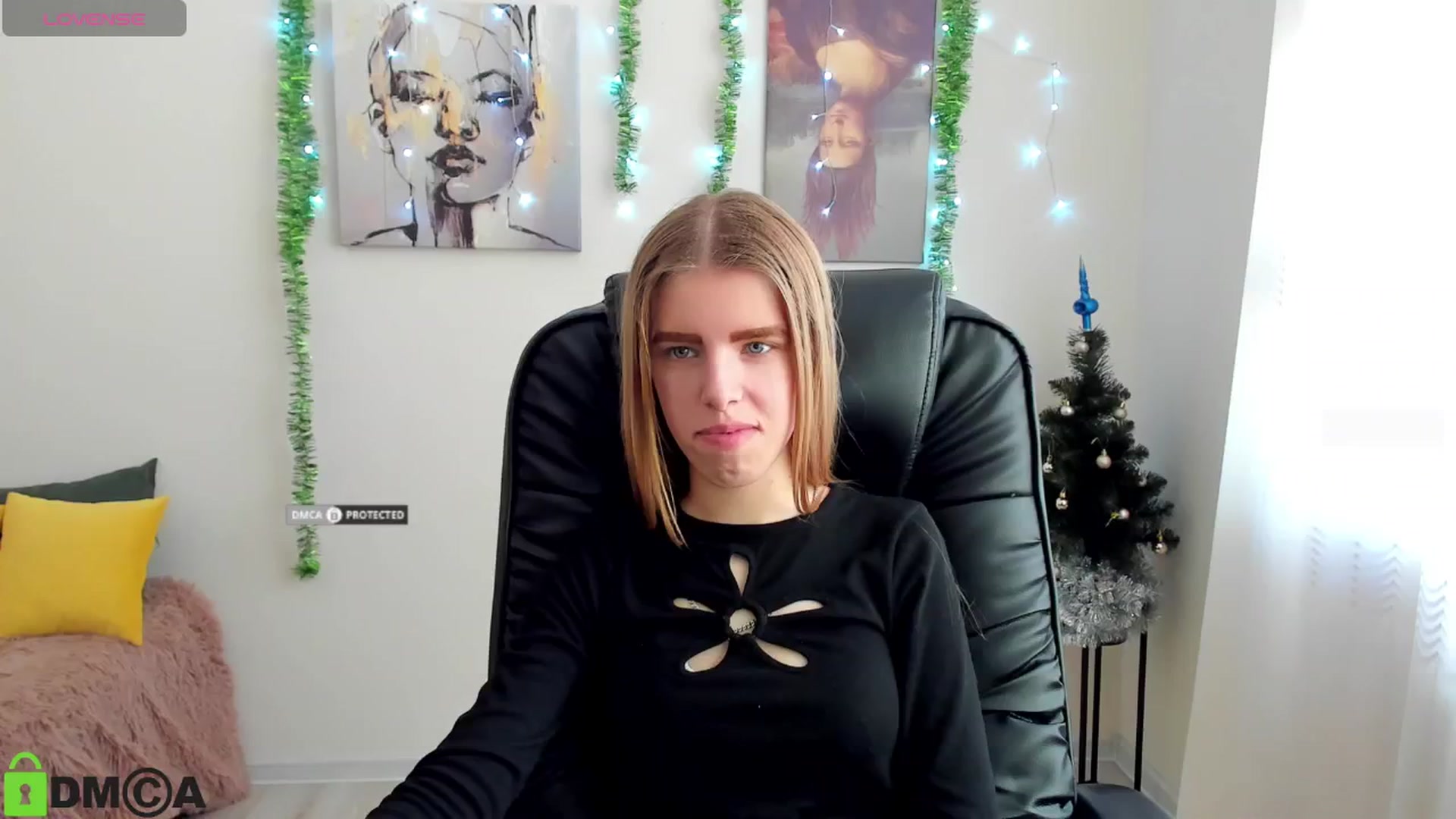 Gallery image thumbnail from Goldy_Emma's myfreecams stream on, 01/04/2025, 09:45 image 20 of 20