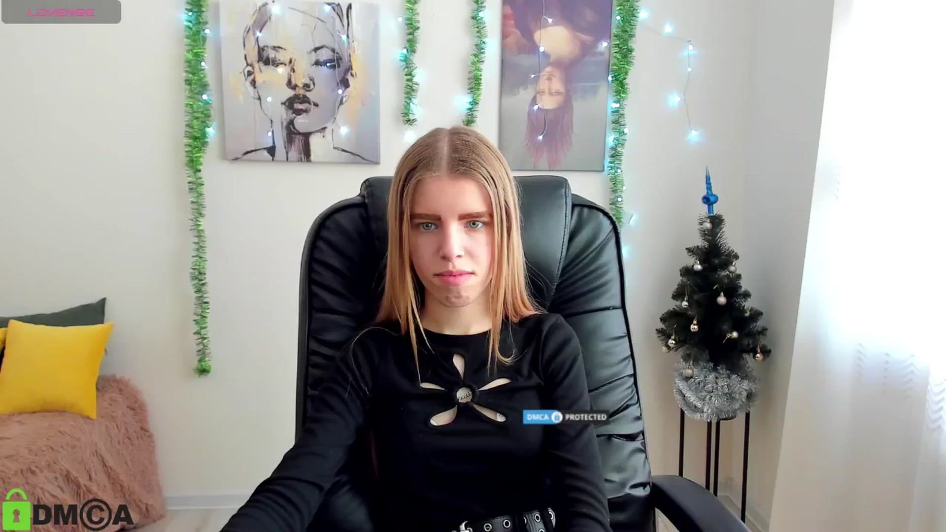 Gallery image thumbnail from Goldy_Emma's myfreecams stream on, 01/04/2025, 10:09 image 20 of 20