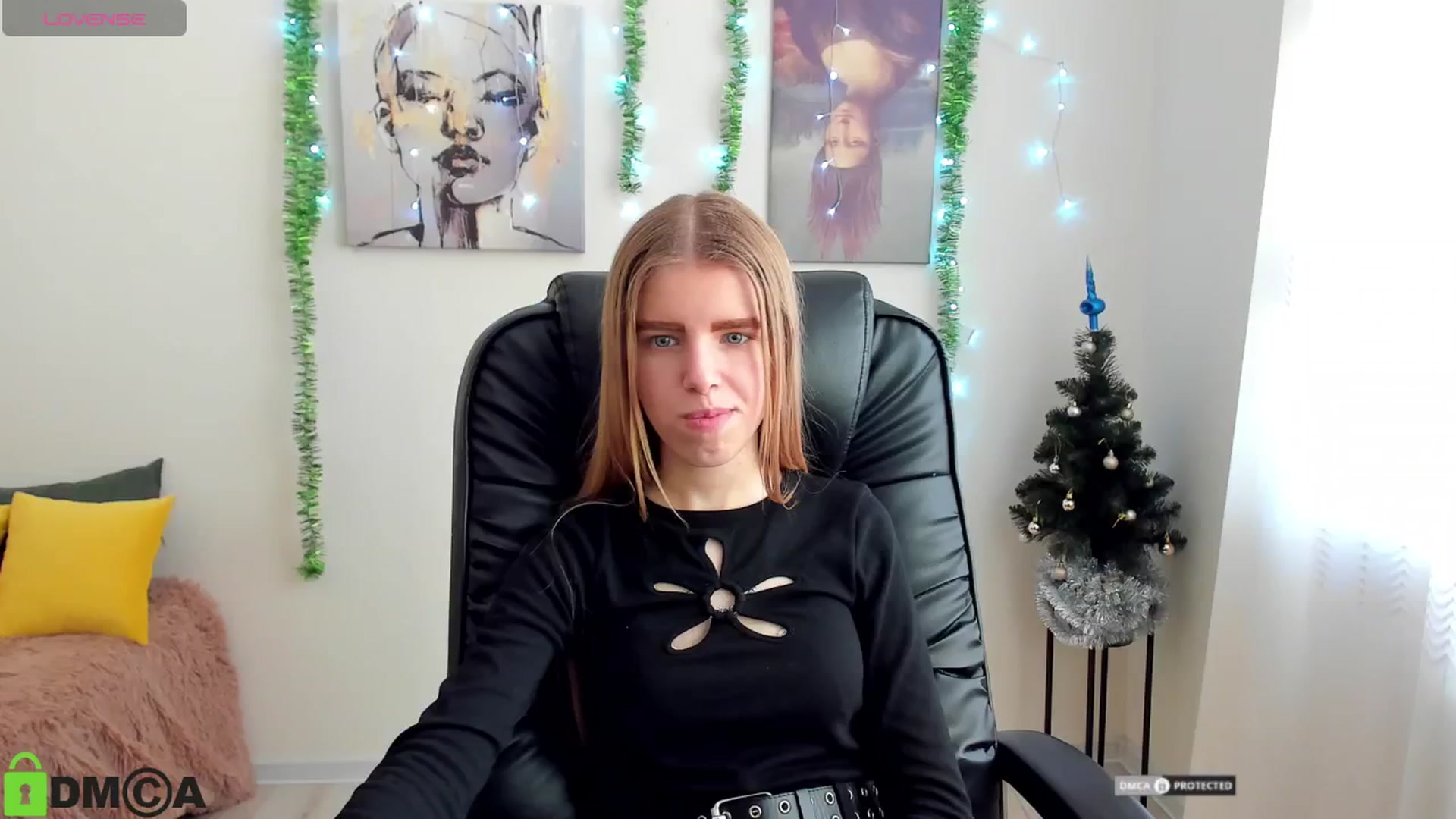 Gallery image thumbnail from Goldy_Emma's myfreecams stream on, 01/04/2025, 10:09 image 11 of 20