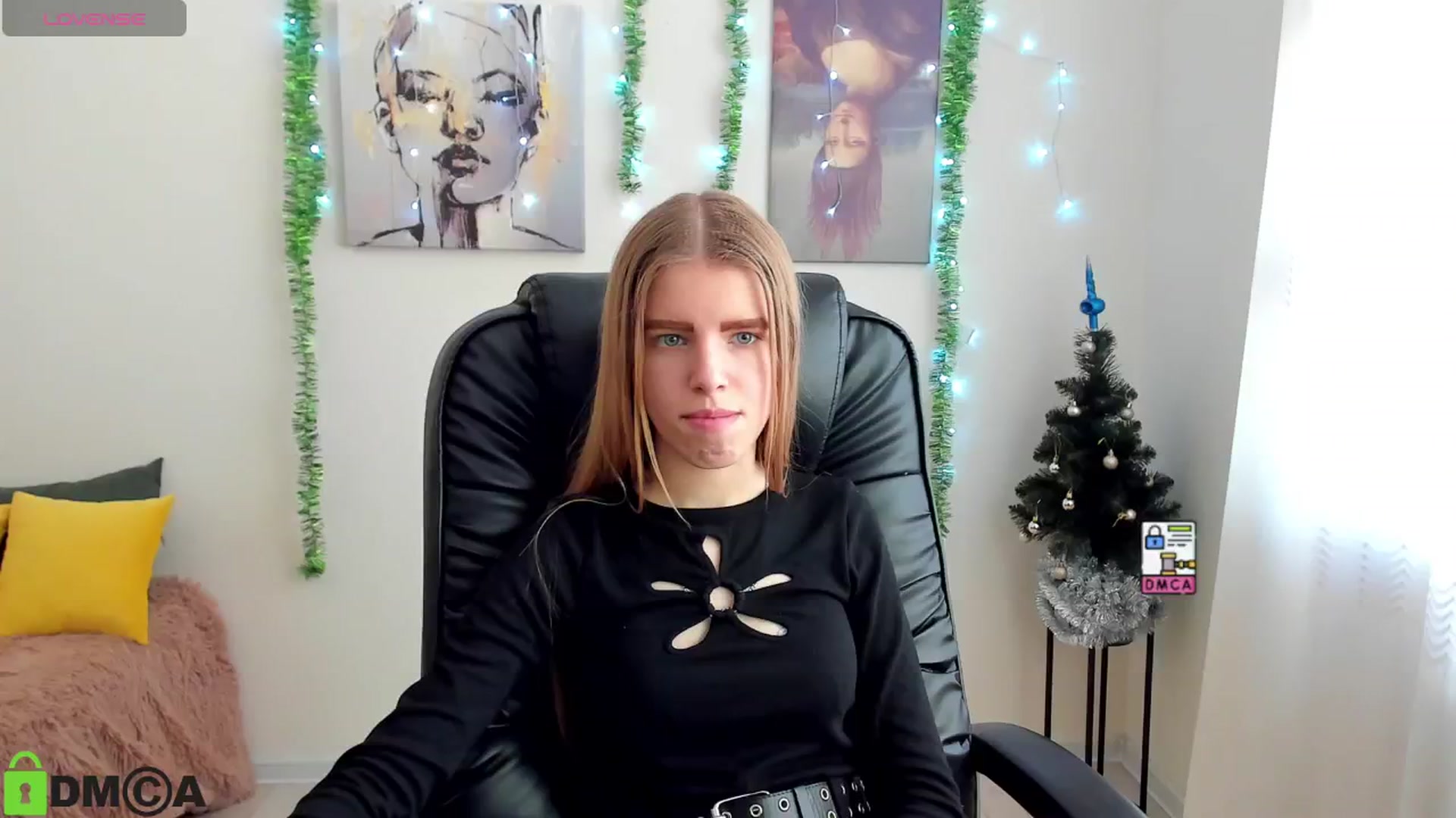Gallery image thumbnail from Goldy_Emma's myfreecams stream on, 01/04/2025, 10:09 image 9 of 20