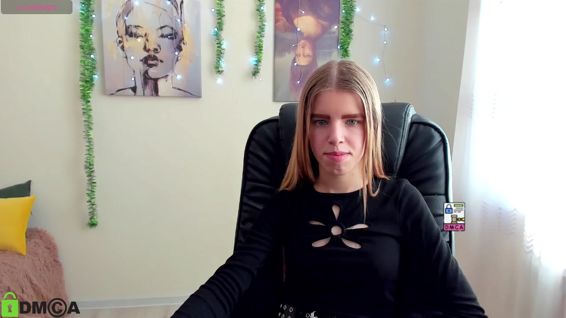 Gallery image thumbnail from Goldy_Emma's myfreecams stream on, 01/04/2025, 12:13 image 7 of 20