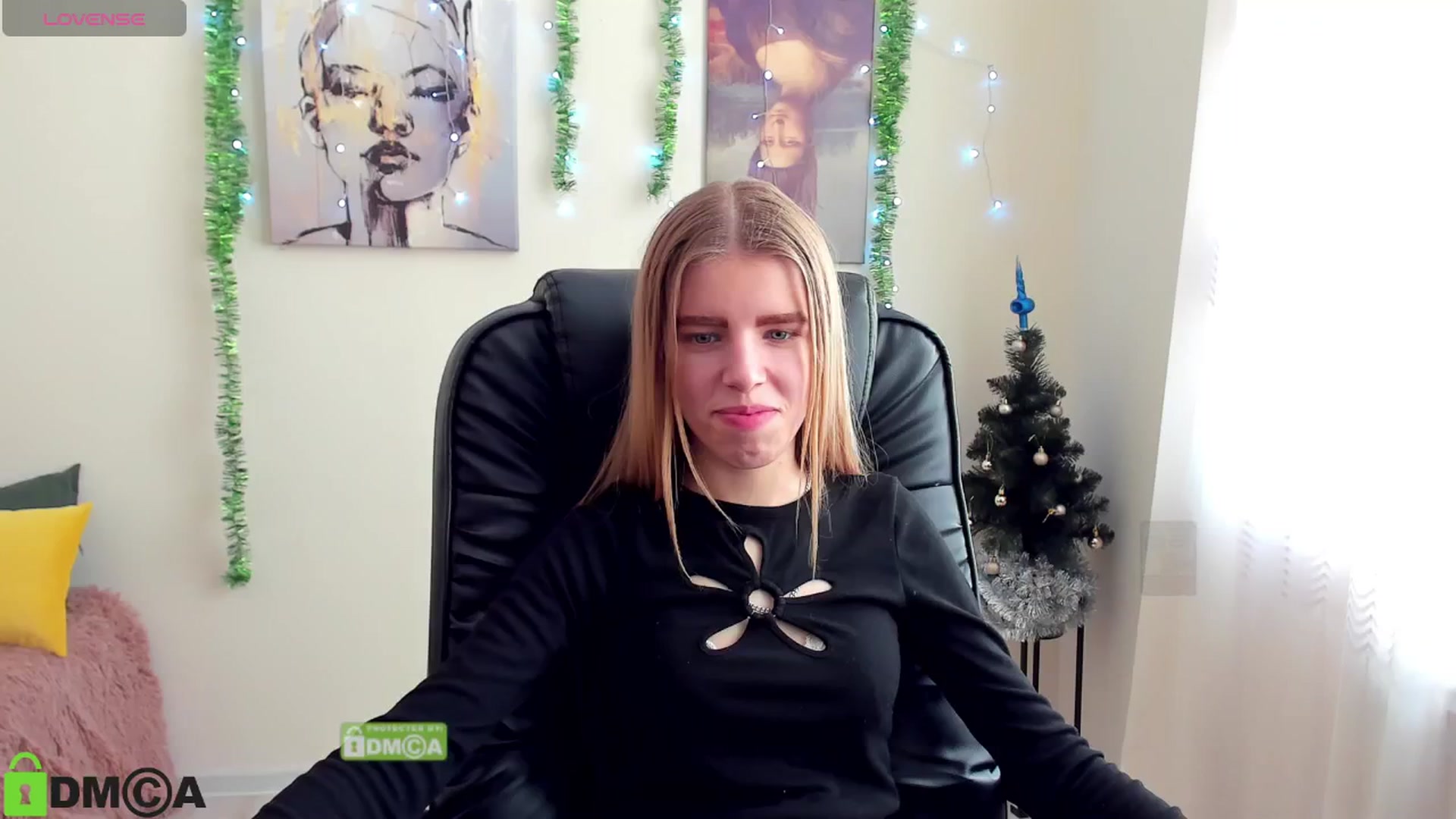 Gallery image thumbnail from Goldy_Emma's myfreecams stream on, 01/04/2025, 13:05 image 11 of 20