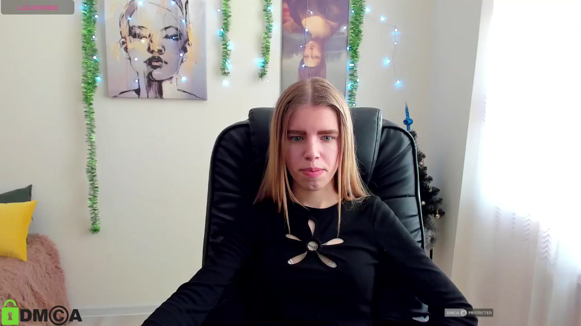 Gallery image thumbnail from Goldy_Emma's myfreecams stream on, 01/04/2025, 13:05 image 20 of 20