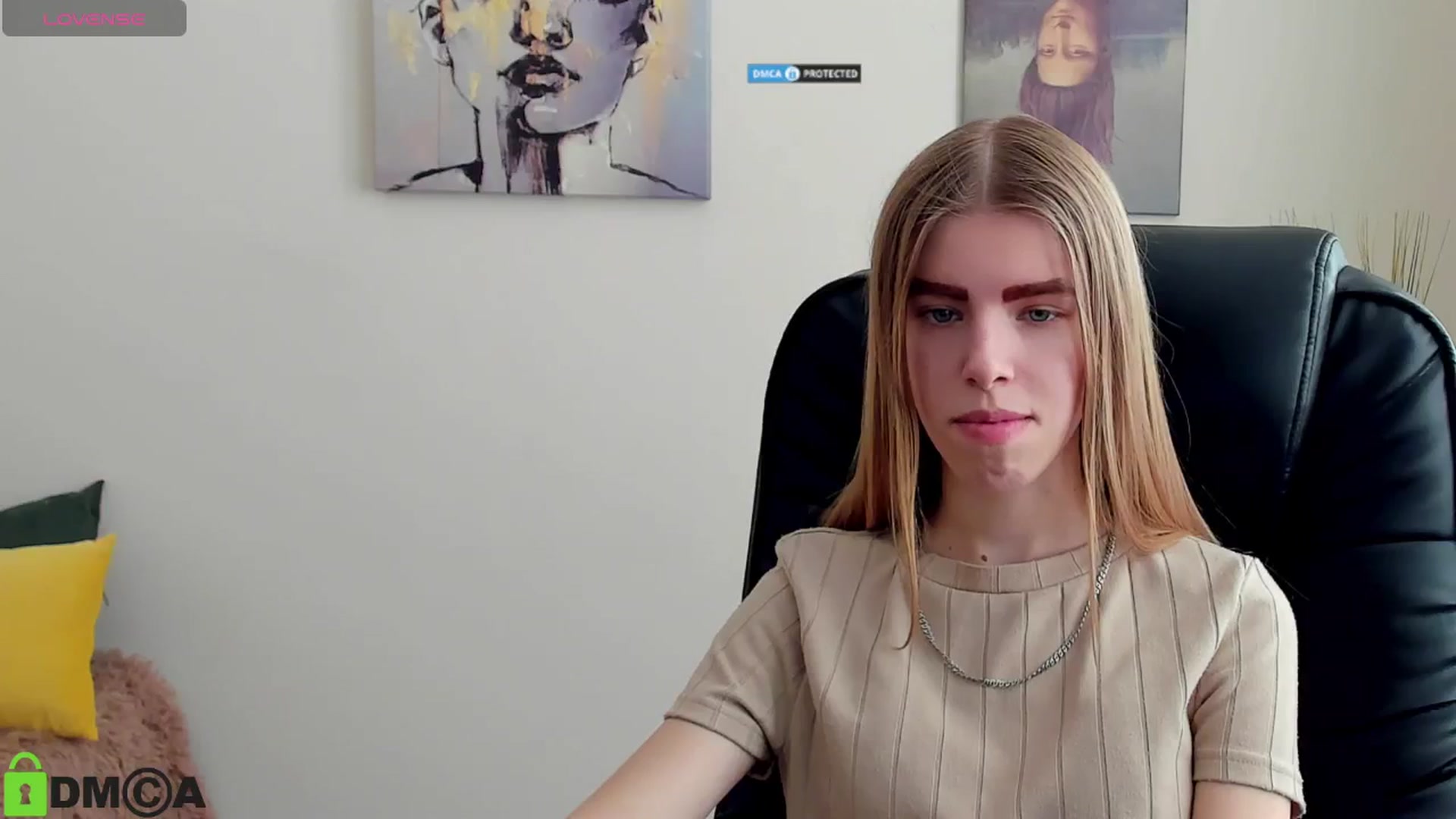 Gallery image thumbnail from Goldy_Emma's myfreecams stream on, 01/06/2025, 12:34 image 12 of 20