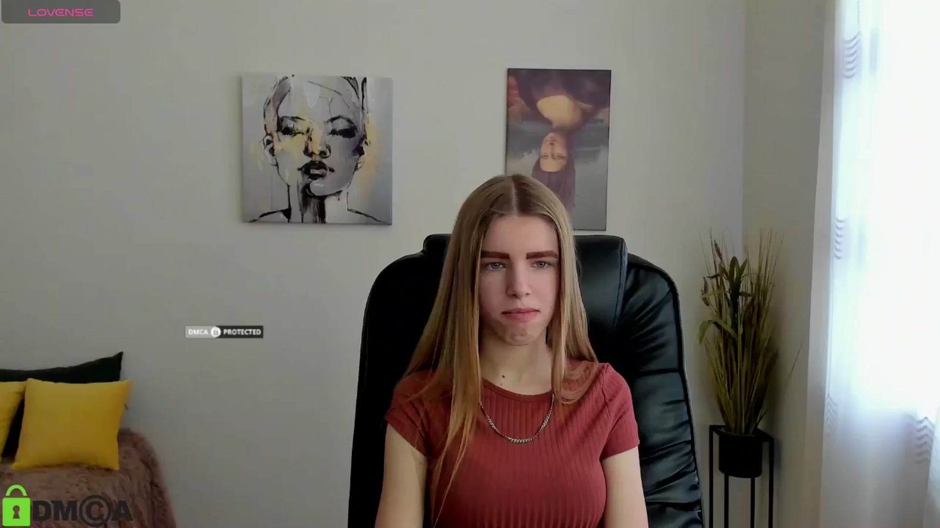 Gallery image thumbnail from Goldy_Emma's myfreecams stream on, 01/08/2025, 08:14 image 17 of 20