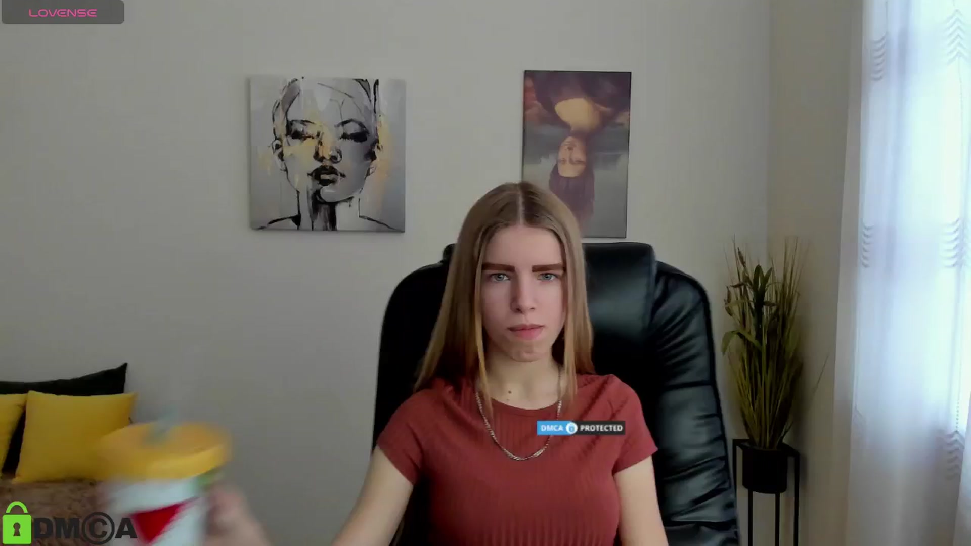 Gallery image thumbnail from Goldy_Emma's myfreecams stream on, 01/08/2025, 08:14 image 2 of 20