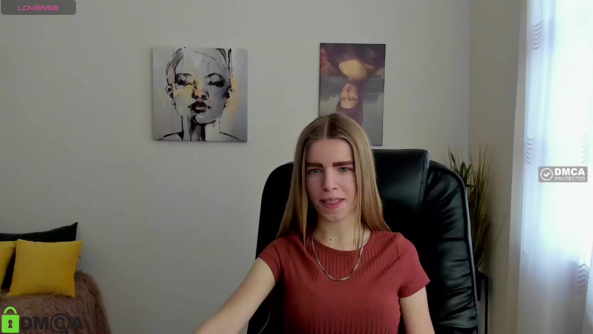 Gallery image thumbnail from Goldy_Emma's myfreecams stream on, 01/08/2025, 08:14 image 5 of 20