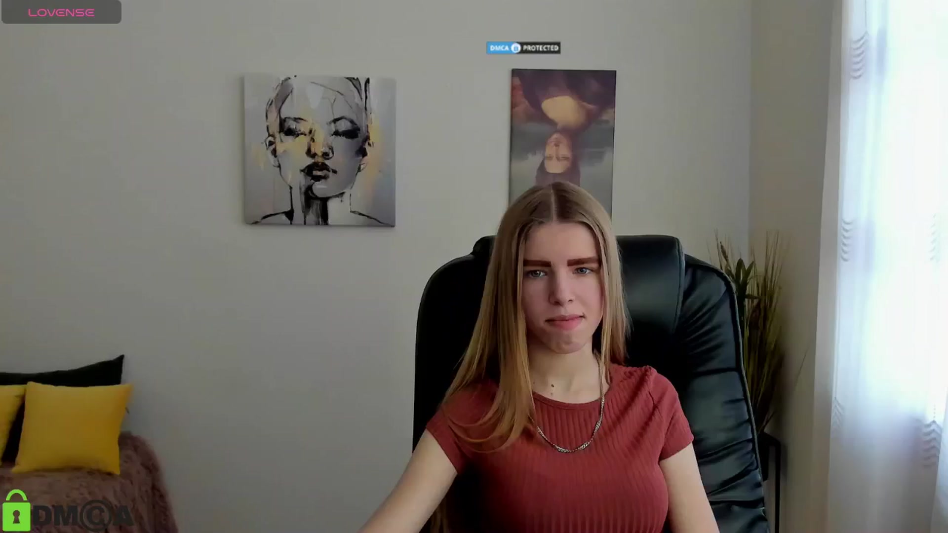 Gallery image thumbnail from Goldy_Emma's myfreecams stream on, 01/08/2025, 08:14 image 9 of 20