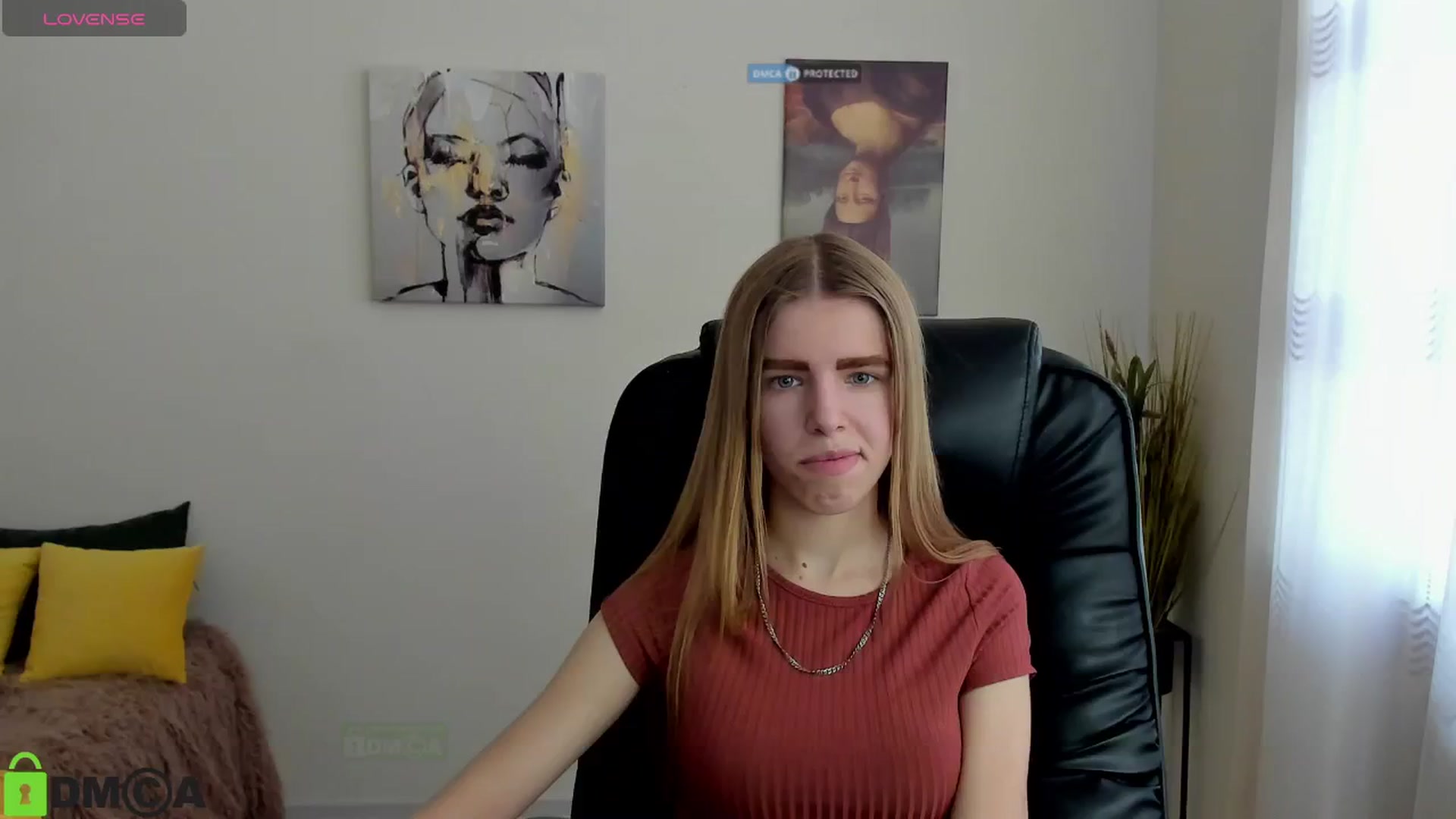 Gallery image thumbnail from Goldy_Emma's myfreecams stream on, 01/08/2025, 12:21 image 16 of 20