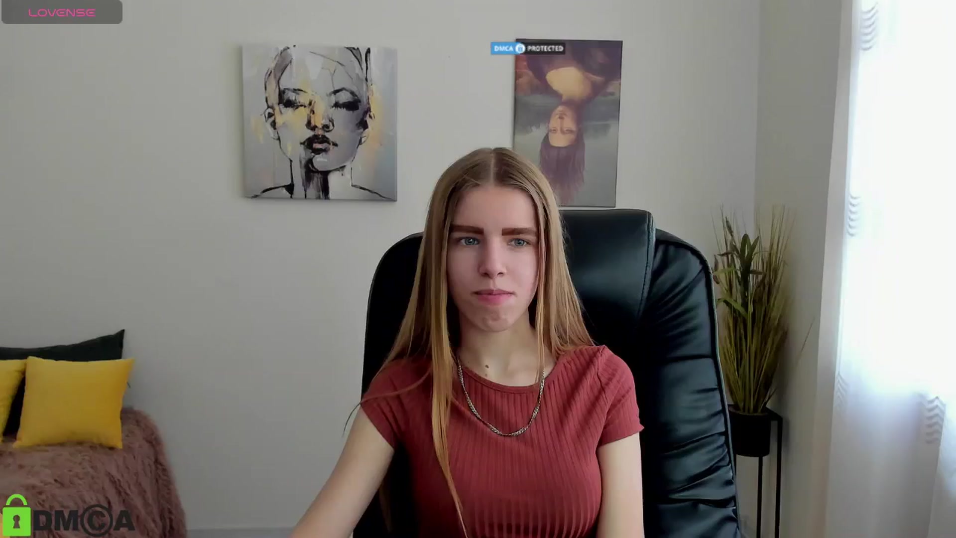 Gallery image thumbnail from Goldy_Emma's myfreecams stream on, 01/08/2025, 12:21 image 6 of 20