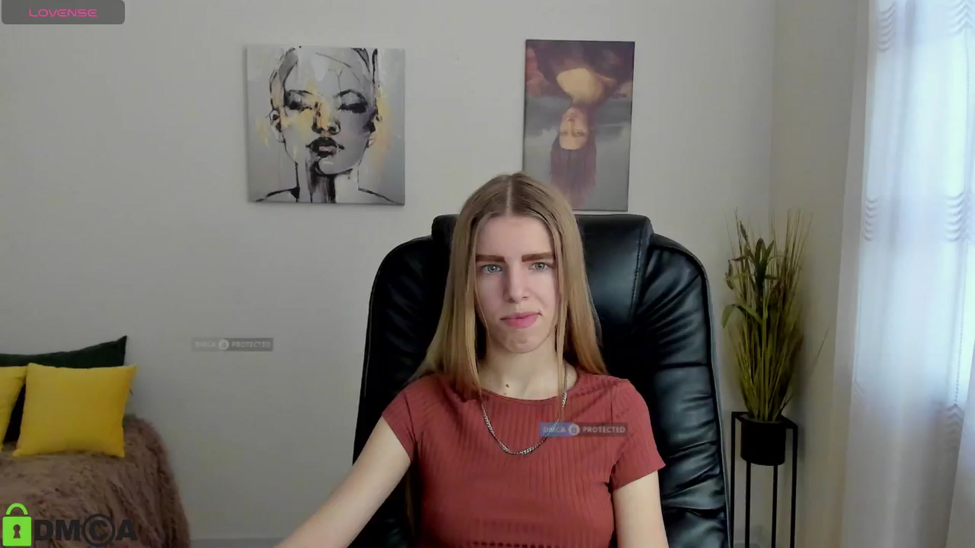 Gallery image thumbnail from Goldy_Emma's myfreecams stream on, 01/08/2025, 13:41 image 6 of 20