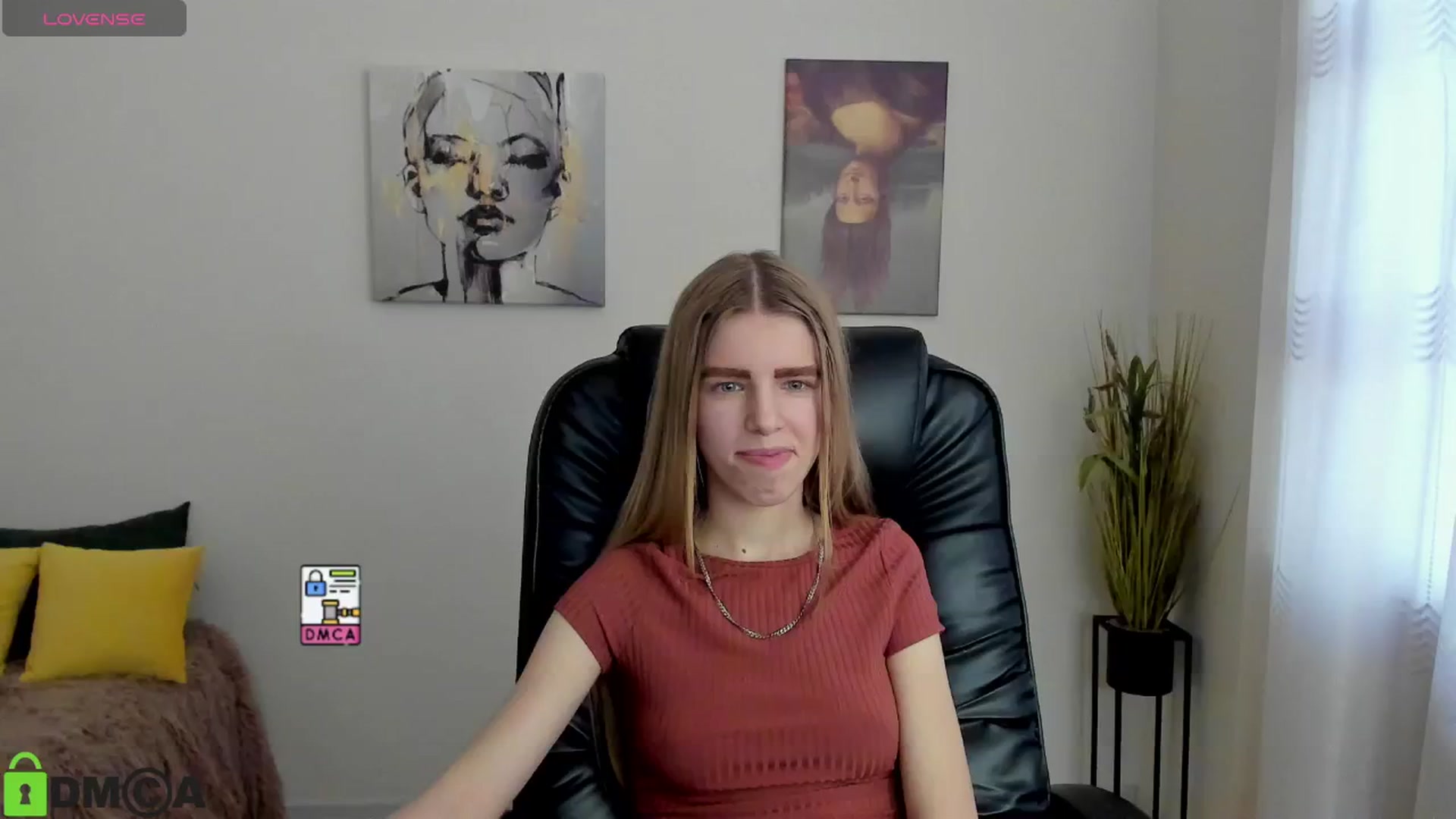 Gallery image thumbnail from Goldy_Emma's myfreecams stream on, 01/08/2025, 13:41 image 17 of 20