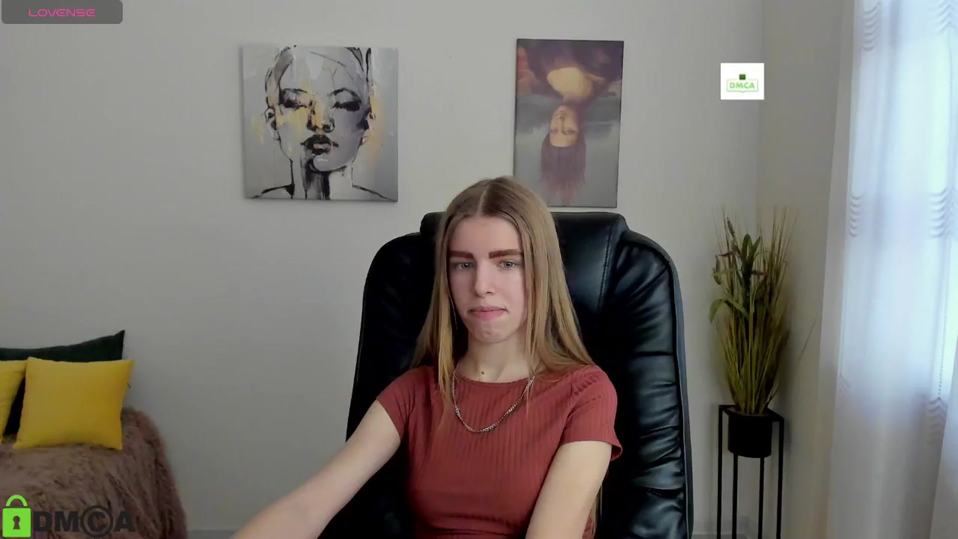 Gallery image thumbnail from Goldy_Emma's myfreecams stream on, 01/08/2025, 13:41 image 12 of 20