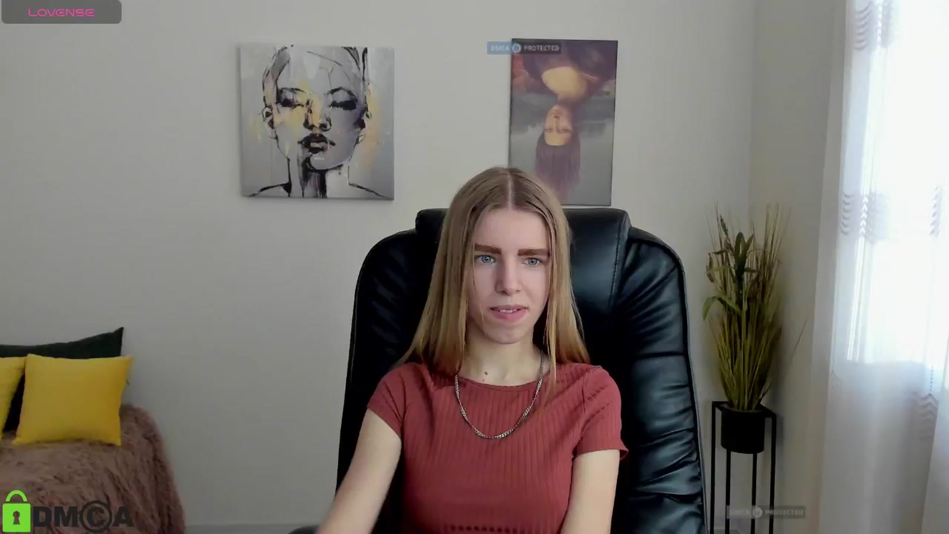 Gallery image thumbnail from Goldy_Emma's myfreecams stream on, 01/08/2025, 13:41 image 2 of 20