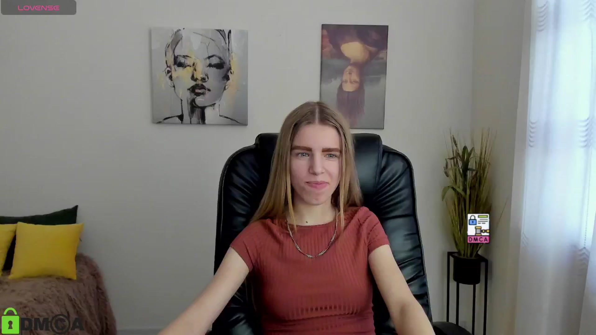 Gallery image thumbnail from Goldy_Emma's myfreecams stream on, 01/08/2025, 13:41 image 16 of 20