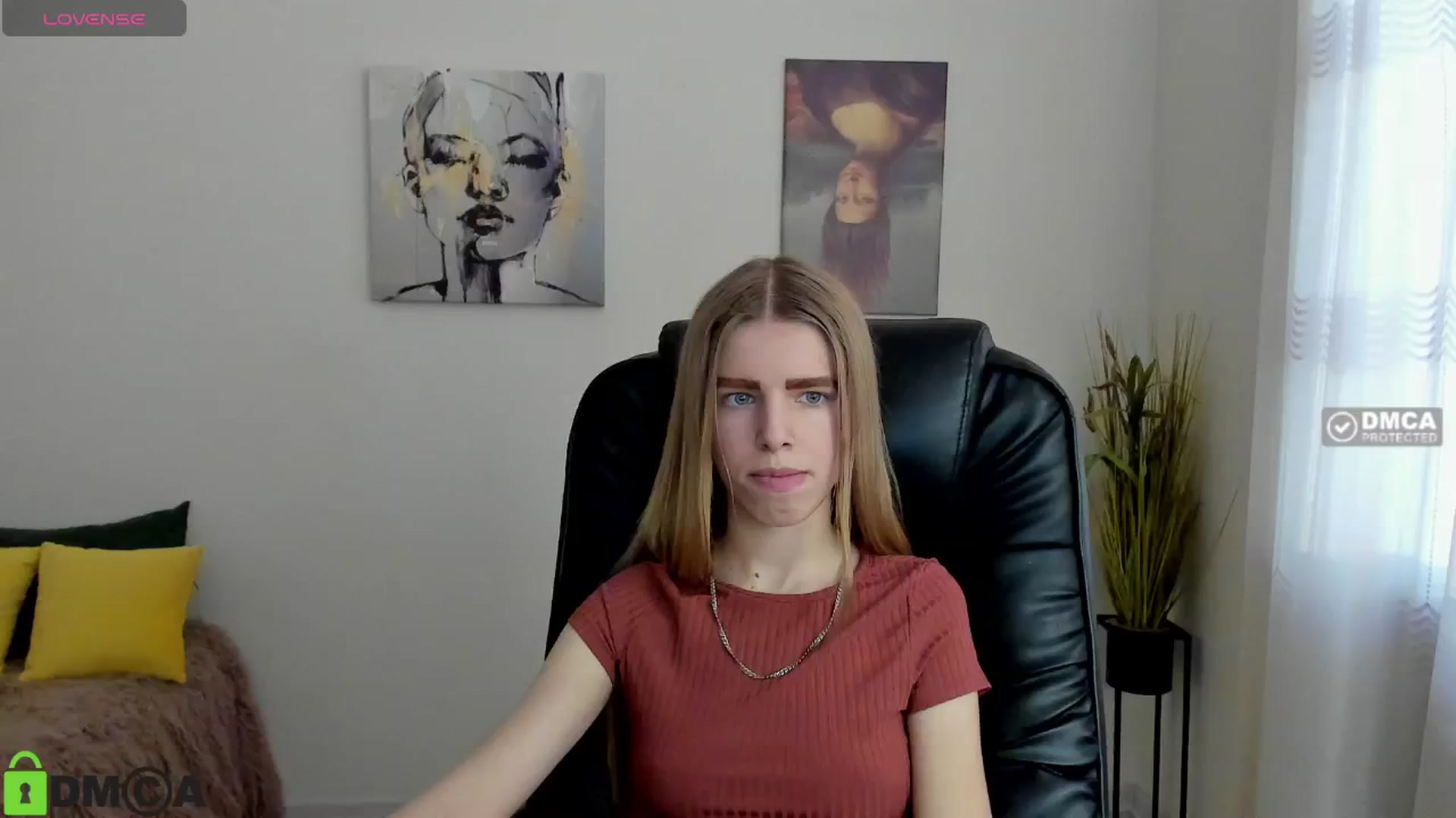 Gallery image thumbnail from Goldy_Emma's myfreecams stream on, 01/08/2025, 13:41 image 3 of 20