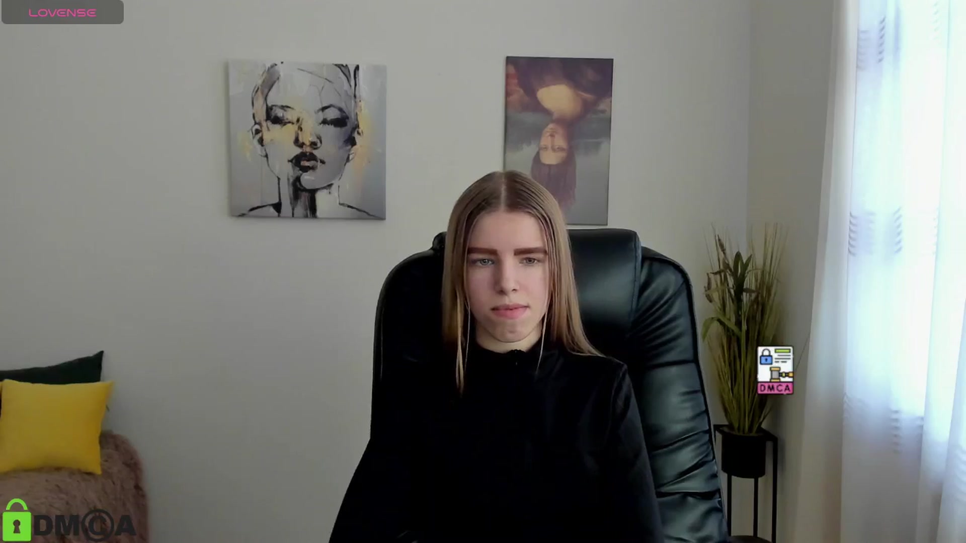 Gallery image thumbnail from Goldy_Emma's myfreecams stream on, 01/09/2025, 09:02 image 10 of 20