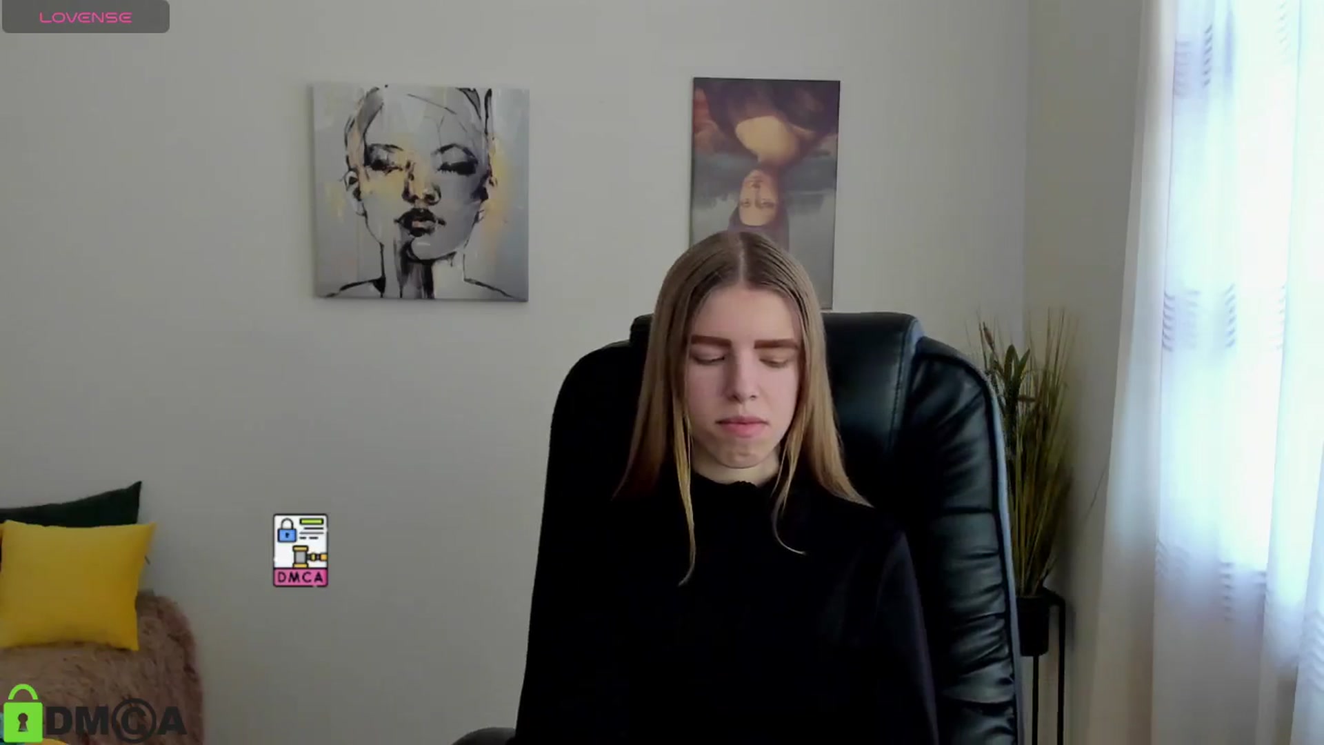 Gallery image thumbnail from Goldy_Emma's myfreecams stream on, 01/09/2025, 09:02 image 5 of 20