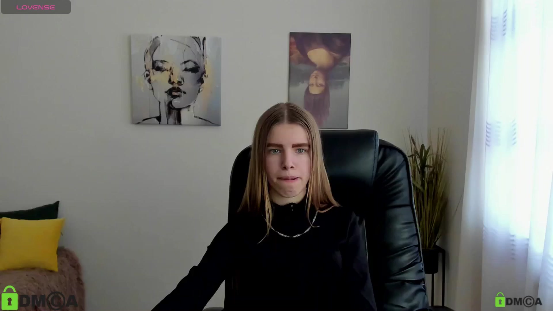 Gallery image thumbnail from Goldy_Emma's myfreecams stream on, 01/09/2025, 10:06 image 11 of 20