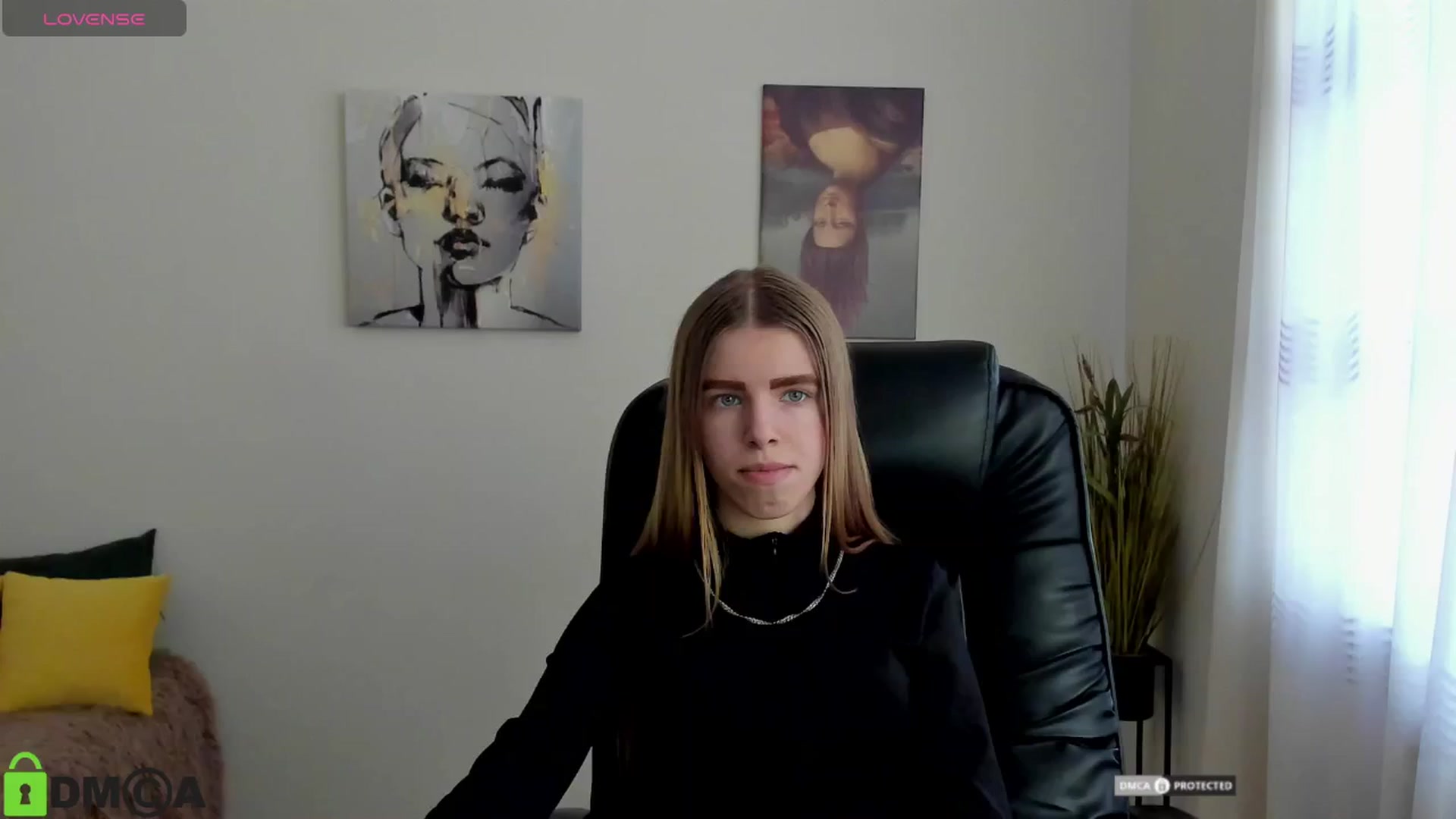 Gallery image thumbnail from Goldy_Emma's myfreecams stream on, 01/09/2025, 10:06 image 8 of 20