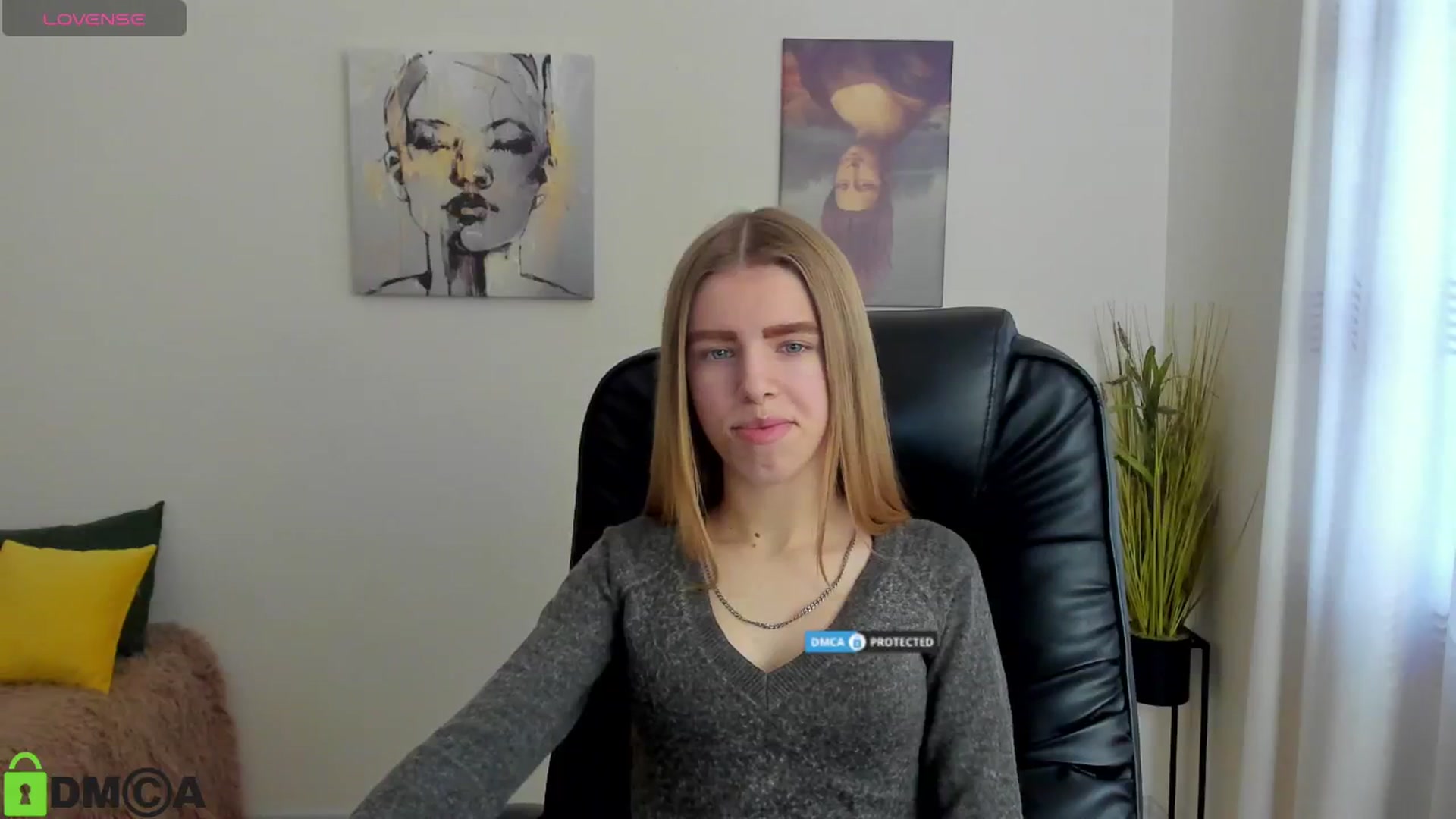 Gallery image thumbnail from Goldy_Emma's myfreecams stream on, 01/10/2025, 08:52 image 3 of 20