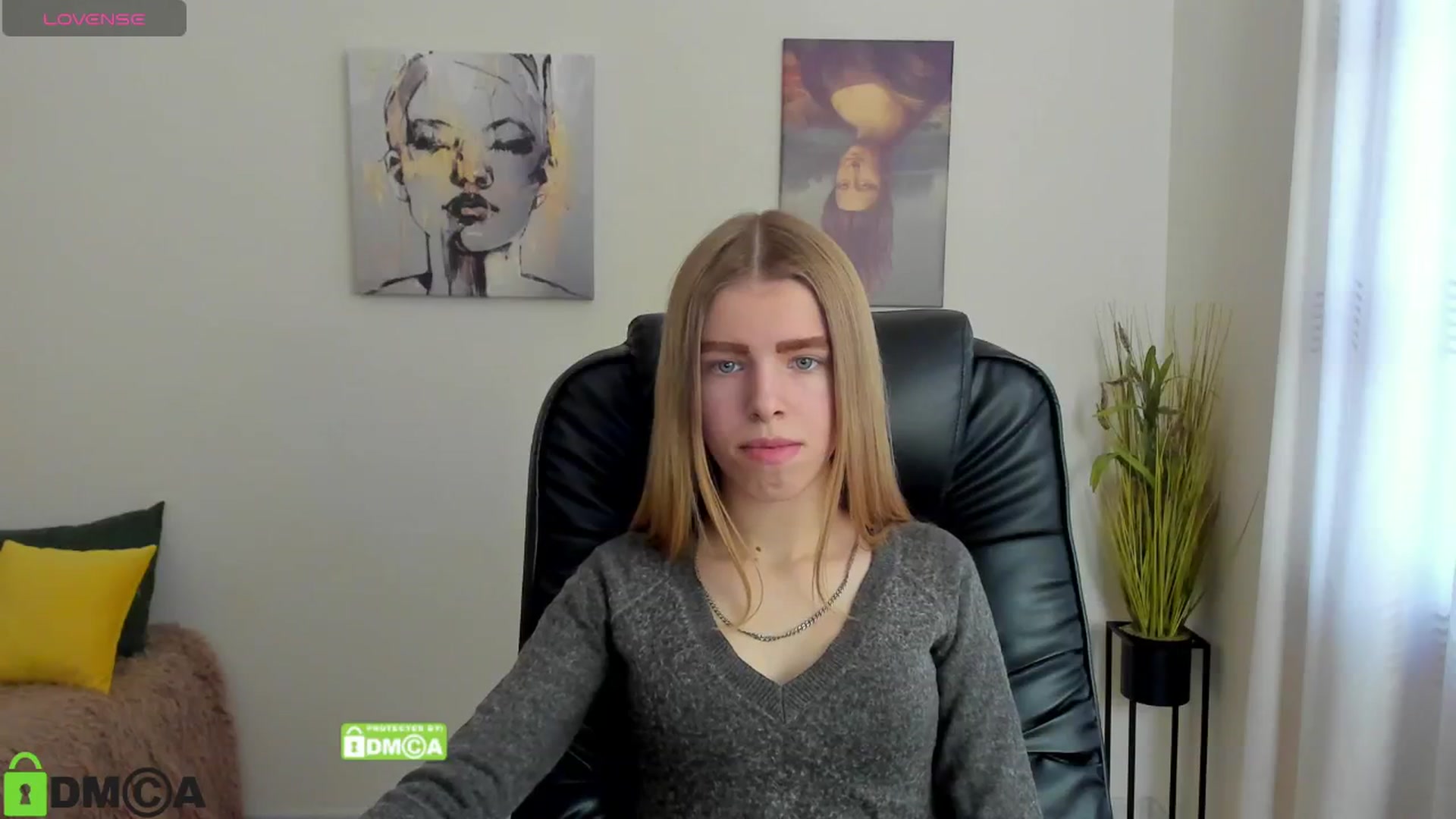 Gallery image thumbnail from Goldy_Emma's myfreecams stream on, 01/10/2025, 08:52 image 9 of 20