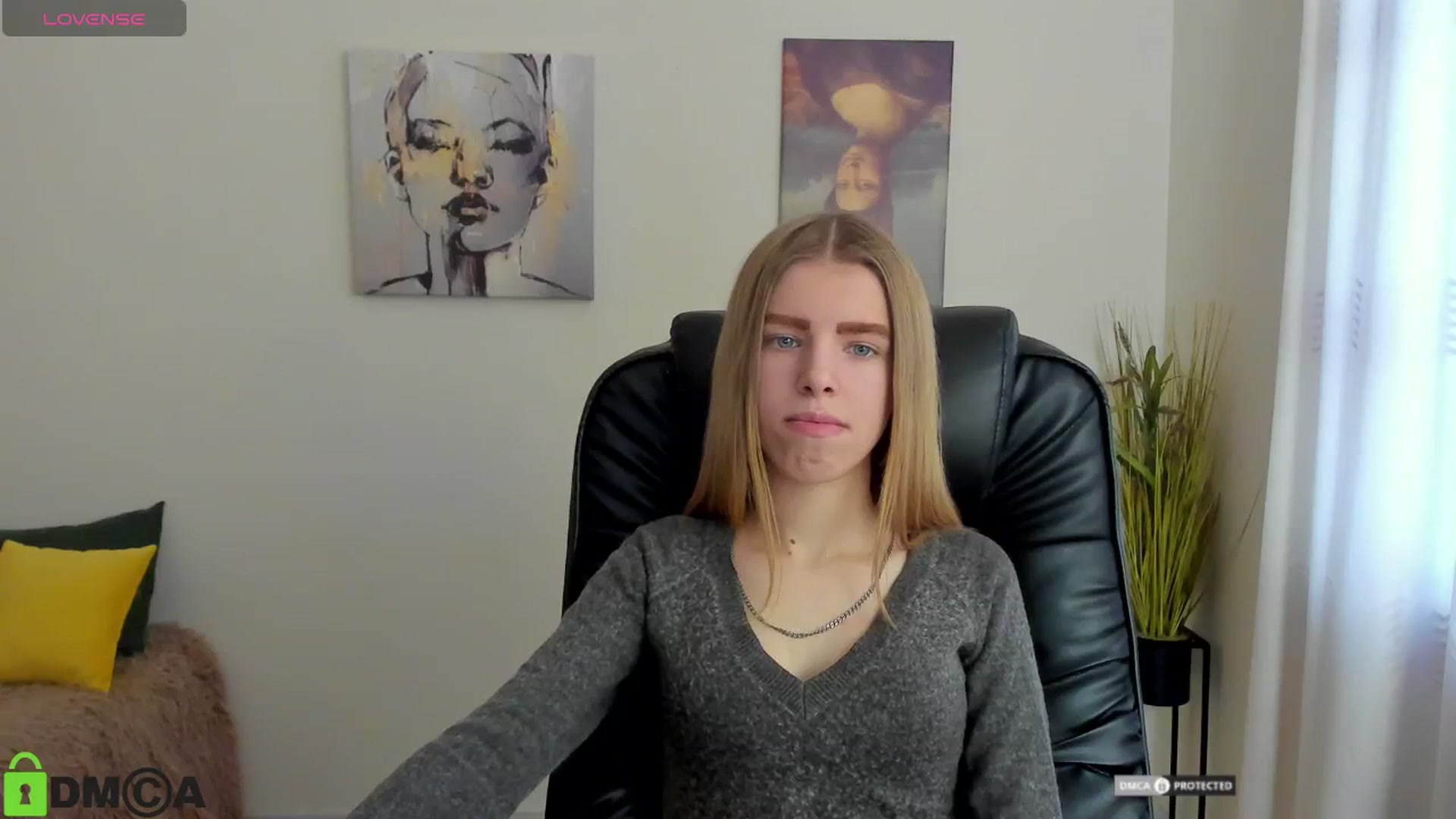 Gallery image thumbnail from Goldy_Emma's myfreecams stream on, 01/10/2025, 08:52 image 7 of 20