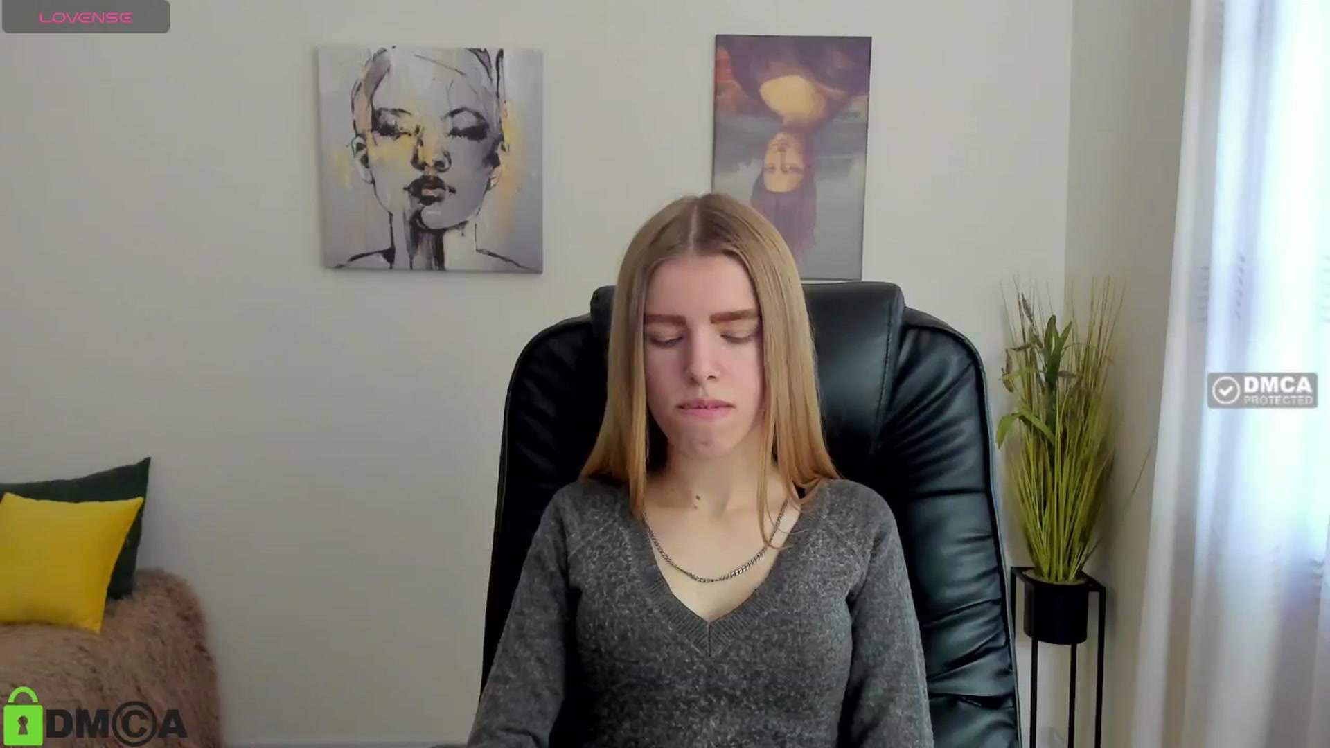 Gallery image thumbnail from Goldy_Emma's myfreecams stream on, 01/10/2025, 08:52 image 11 of 20