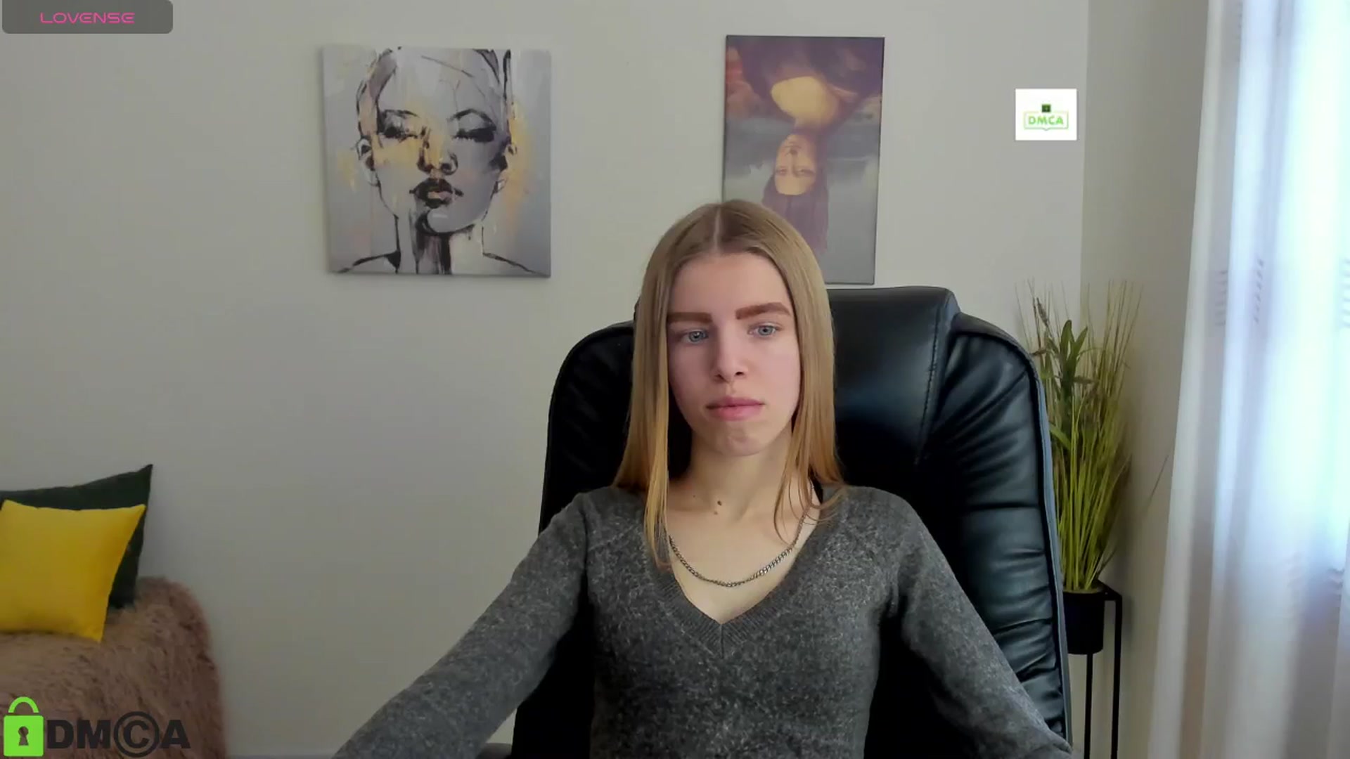 Gallery image thumbnail from Goldy_Emma's myfreecams stream on, 01/10/2025, 08:52 image 15 of 20