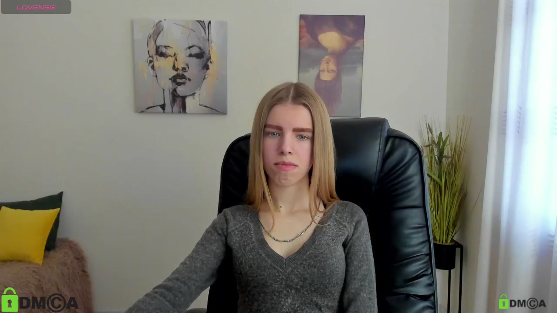 Gallery image thumbnail from Goldy_Emma's myfreecams stream on, 01/10/2025, 08:52 image 16 of 20