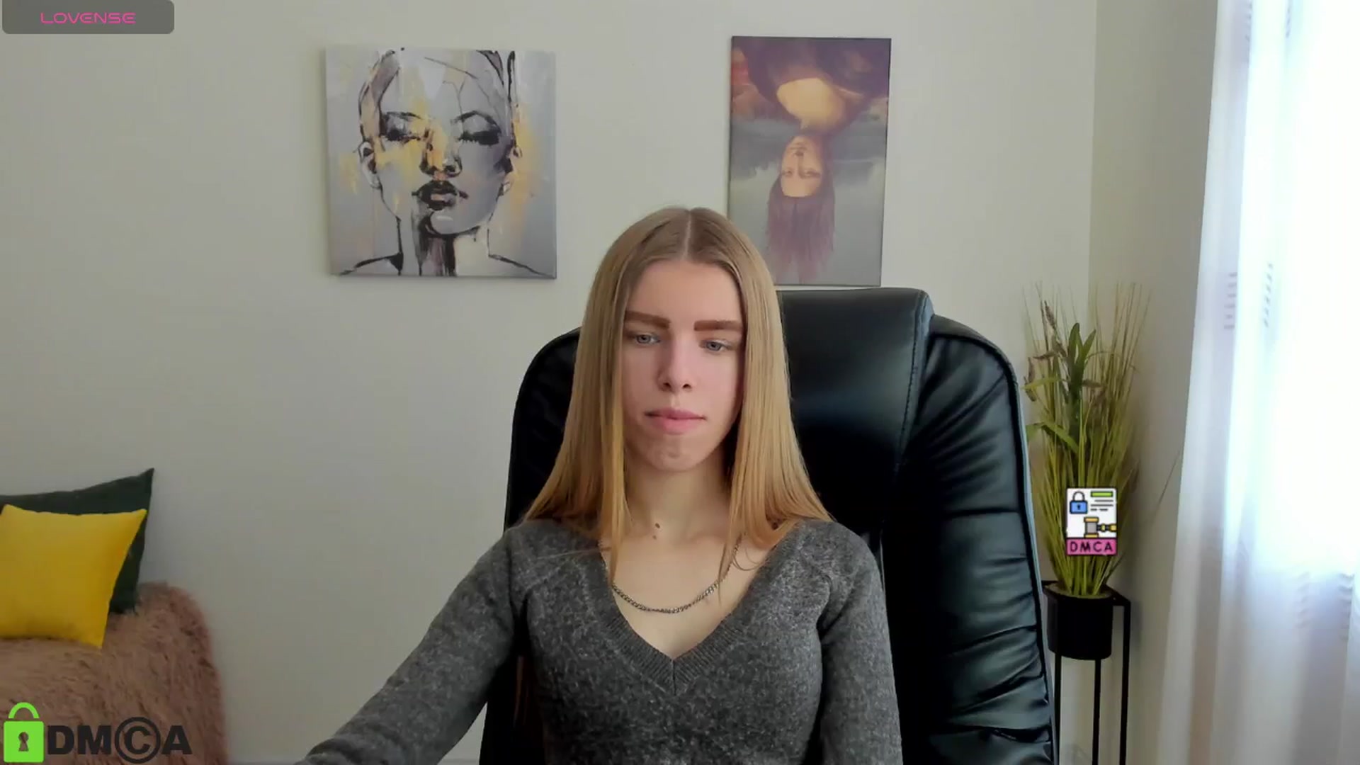 Gallery image thumbnail from Goldy_Emma's myfreecams stream on, 01/10/2025, 09:59 image 10 of 20