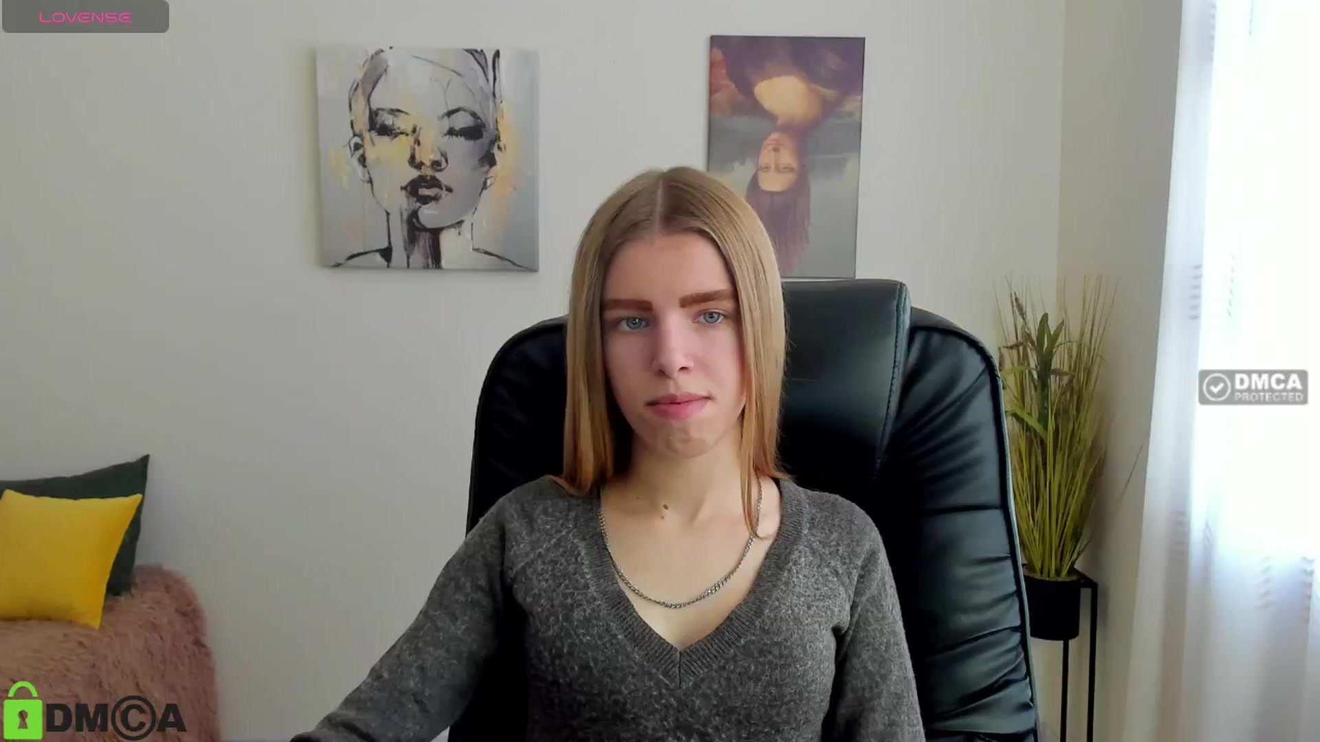 Gallery image thumbnail from Goldy_Emma's myfreecams stream on, 01/10/2025, 11:22 image 19 of 20