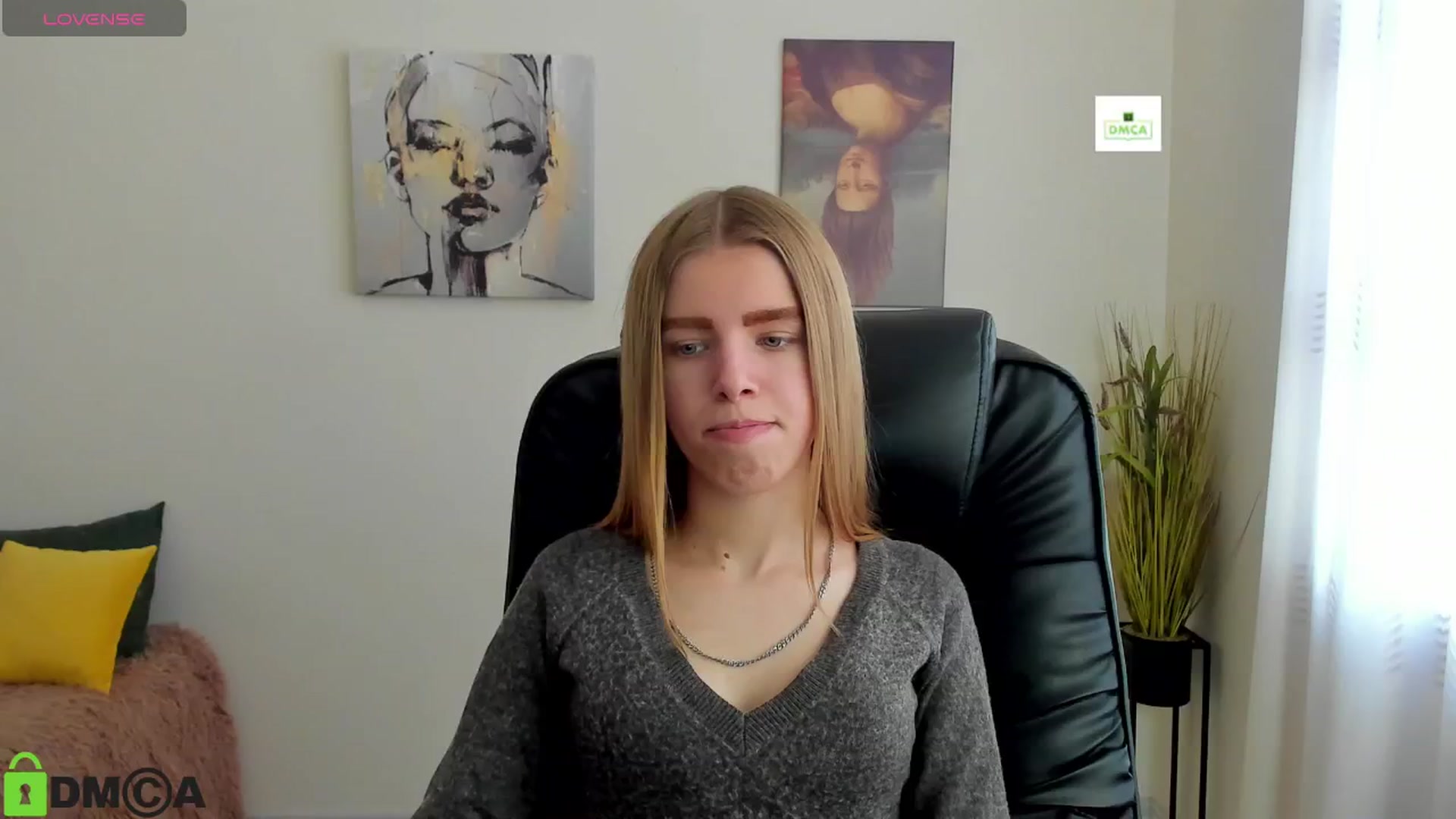 Gallery image thumbnail from Goldy_Emma's myfreecams stream on, 01/10/2025, 11:22 image 13 of 20