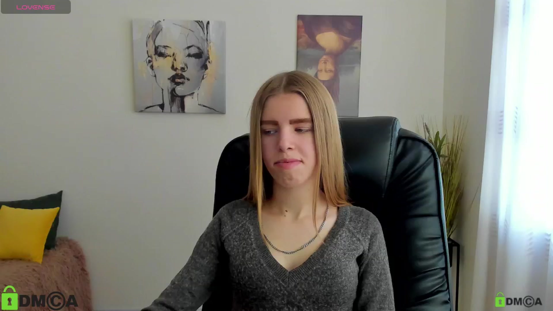 Gallery image thumbnail from Goldy_Emma's myfreecams stream on, 01/10/2025, 11:22 image 14 of 20