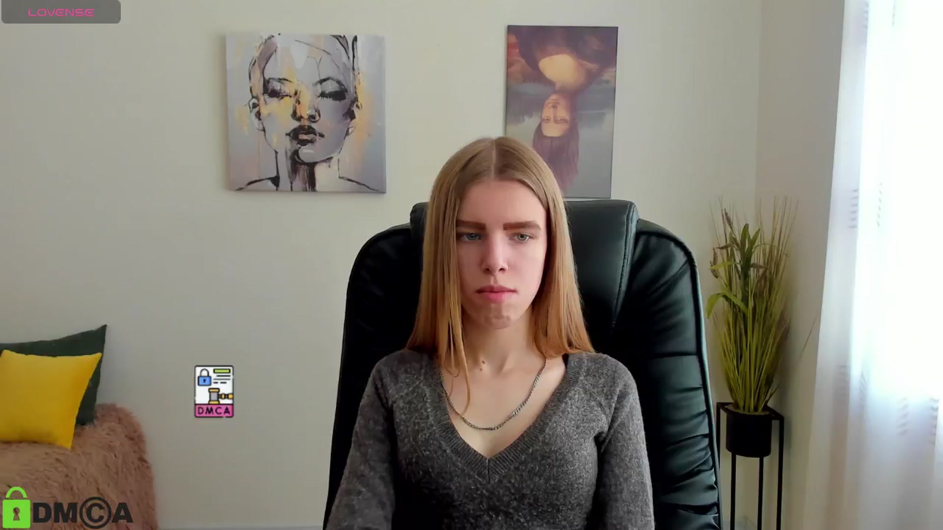 Gallery image thumbnail from Goldy_Emma's myfreecams stream on, 01/10/2025, 12:08 image 4 of 20