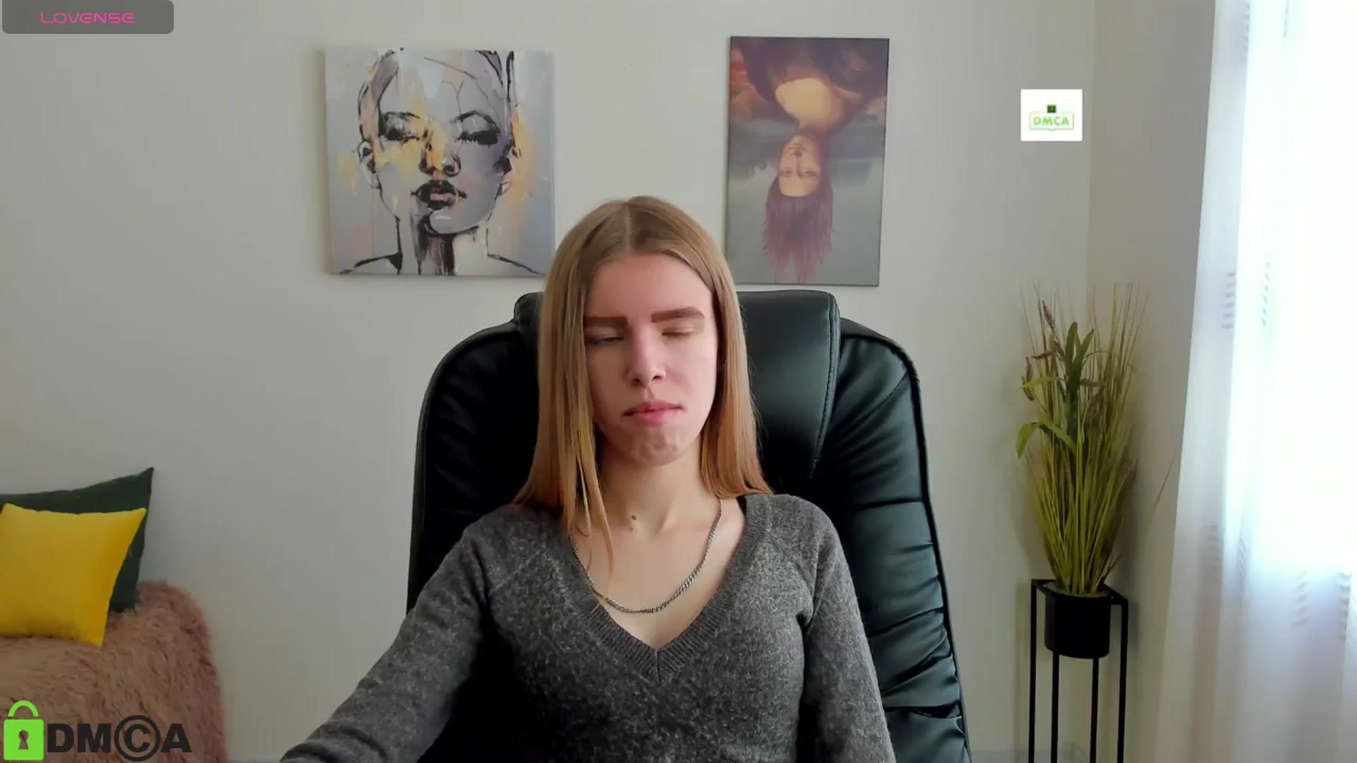 Gallery image thumbnail from Goldy_Emma's myfreecams stream on, 01/10/2025, 12:08 image 2 of 20