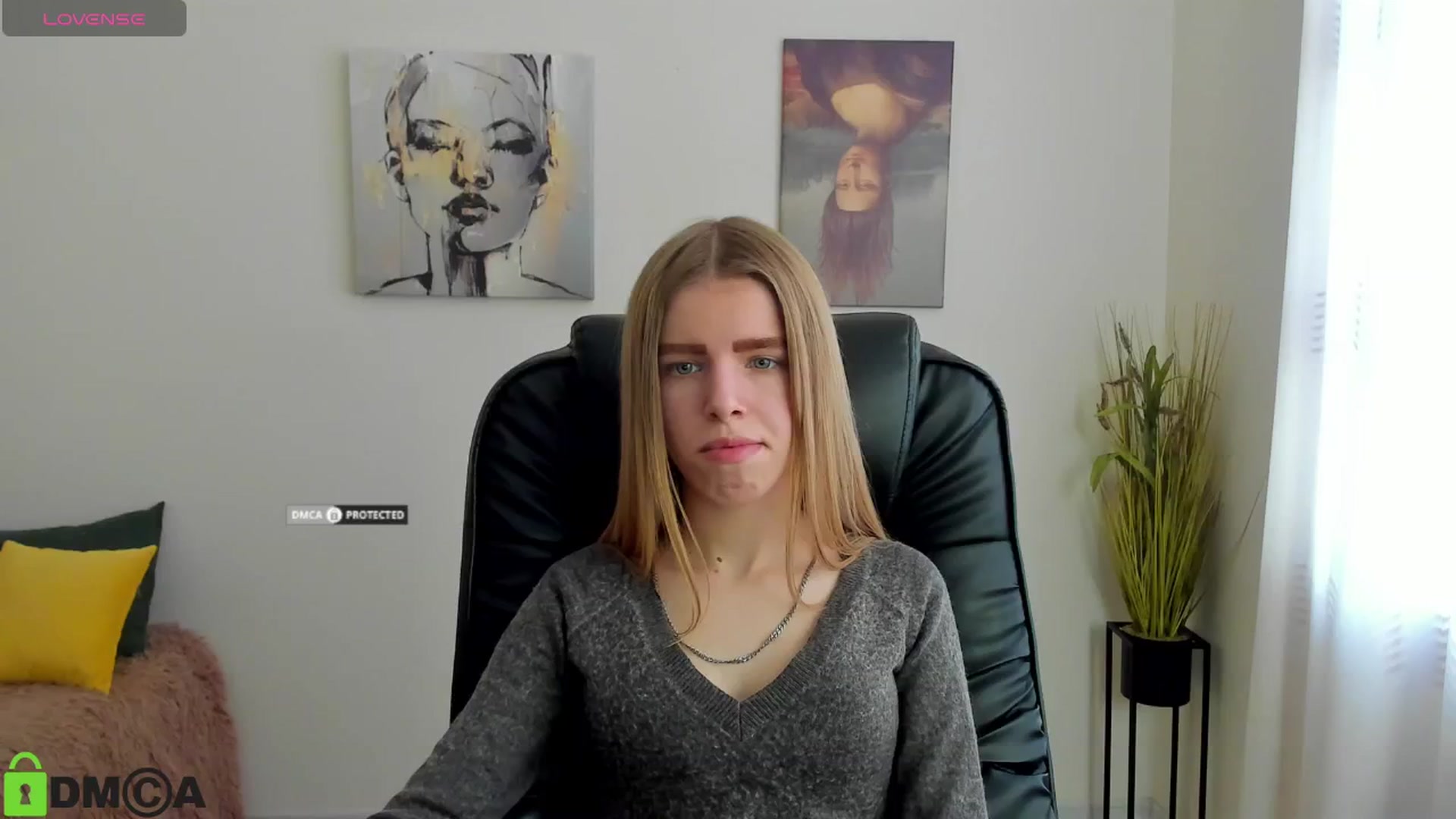 Gallery image thumbnail from Goldy_Emma's myfreecams stream on, 01/10/2025, 12:08 image 8 of 20