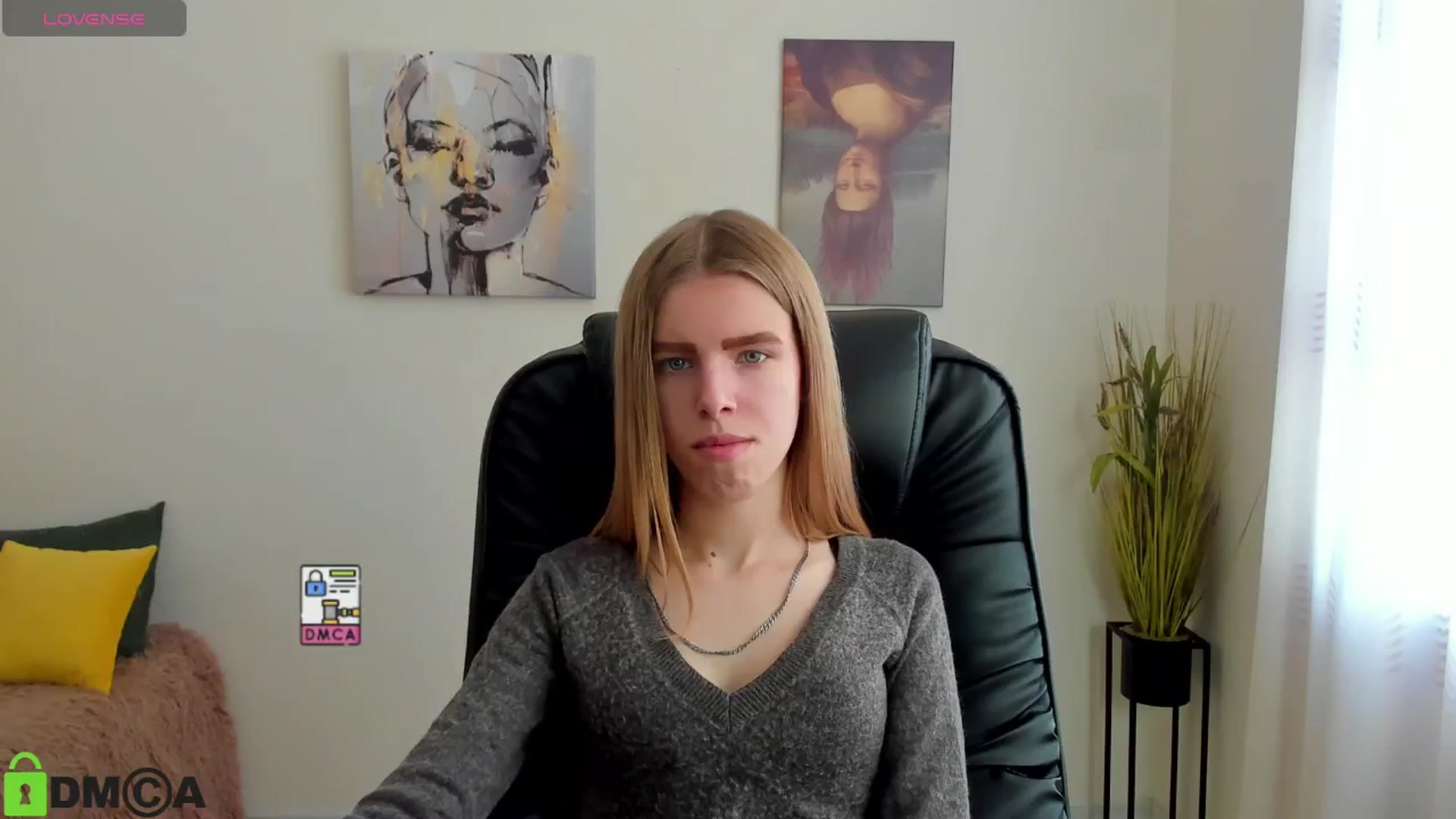 Gallery image thumbnail from Goldy_Emma's myfreecams stream on, 01/10/2025, 12:08 image 3 of 20