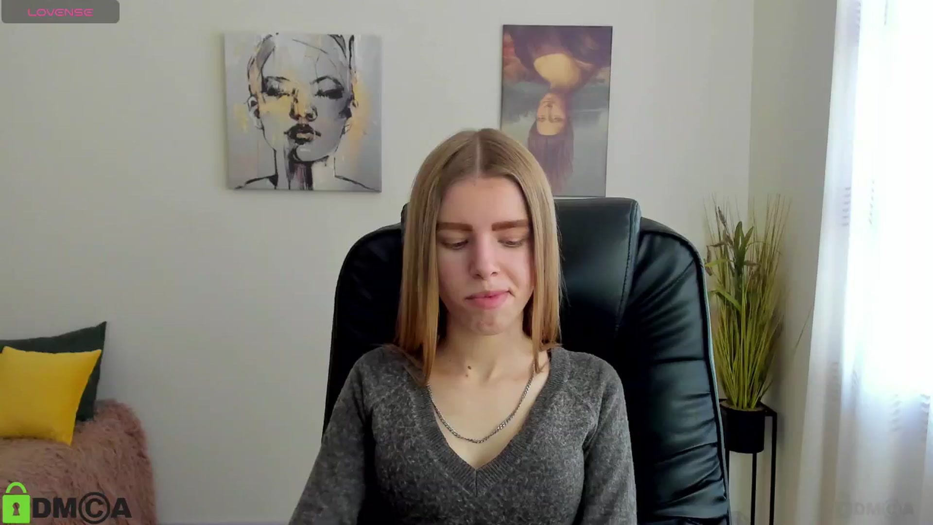 Gallery image thumbnail from Goldy_Emma's myfreecams stream on, 01/10/2025, 12:08 image 19 of 20