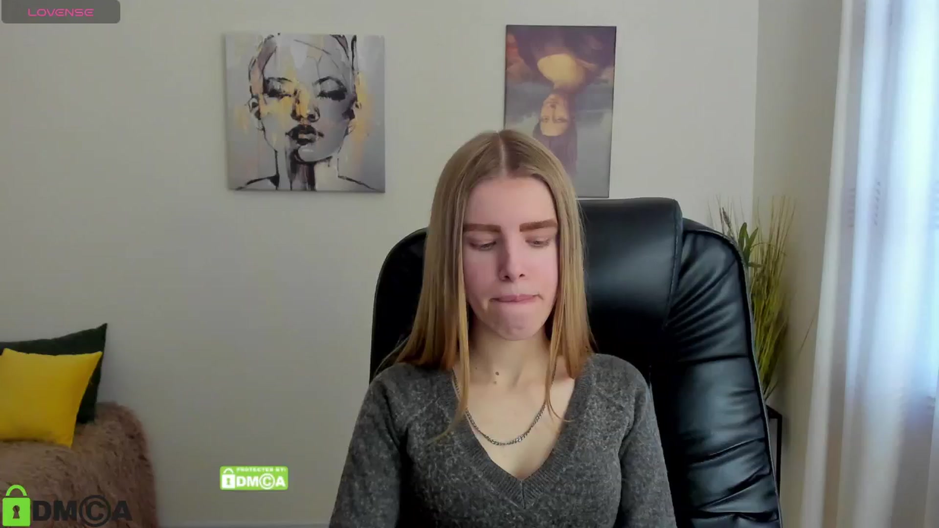 Gallery image thumbnail from Goldy_Emma's myfreecams stream on, 01/10/2025, 13:19 image 12 of 20