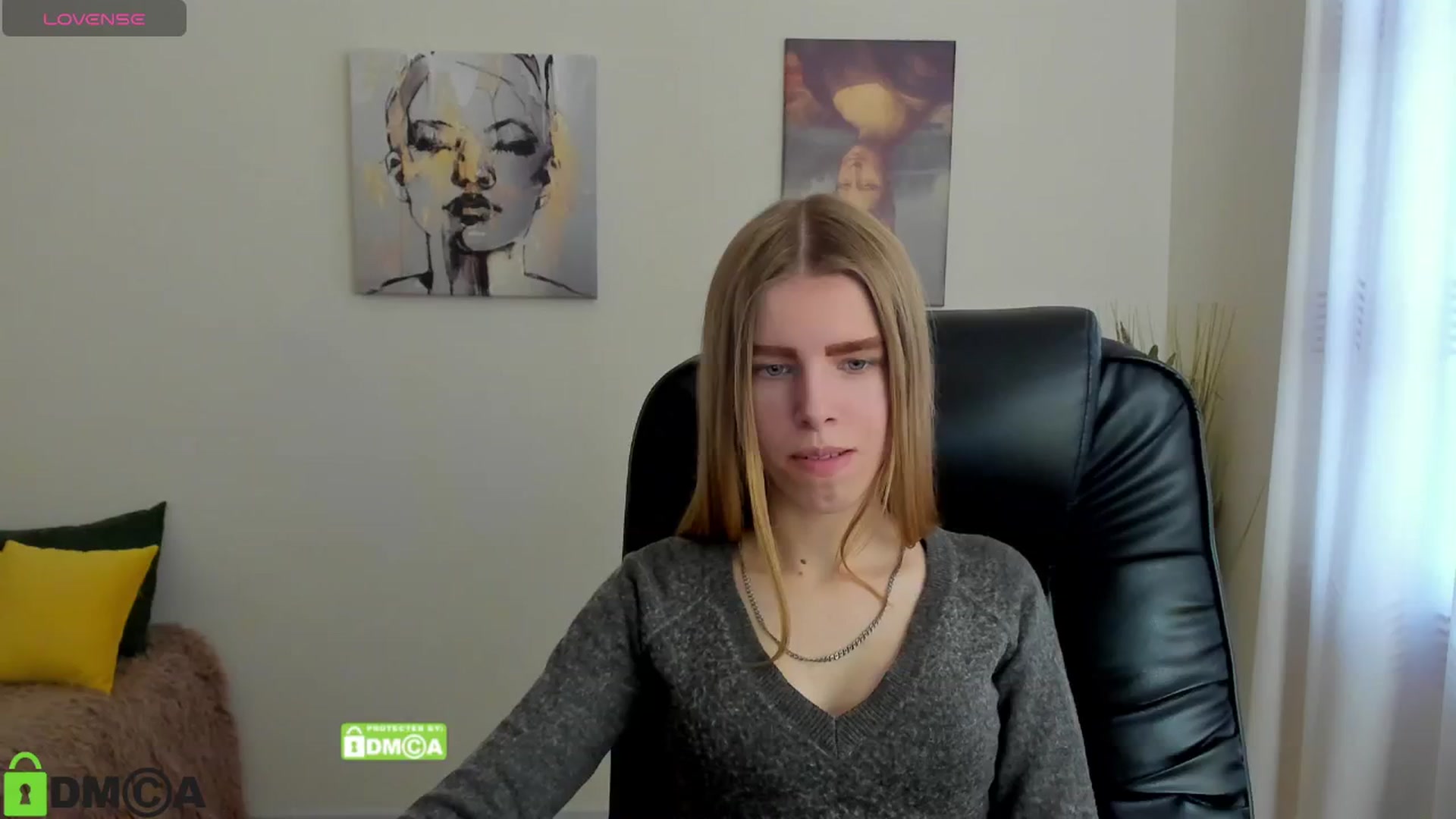 Gallery image thumbnail from Goldy_Emma's myfreecams stream on, 01/10/2025, 13:19 image 2 of 20