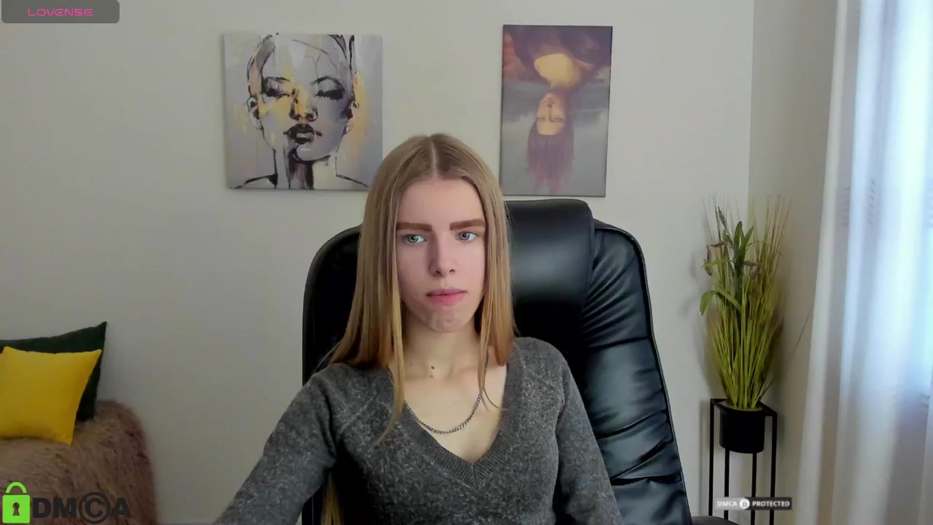 Gallery image thumbnail from Goldy_Emma's myfreecams stream on, 01/10/2025, 13:19 image 13 of 20