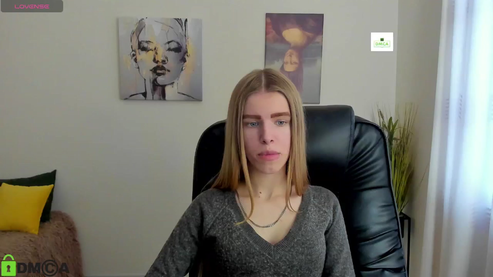 Gallery image thumbnail from Goldy_Emma's myfreecams stream on, 01/10/2025, 13:19 image 9 of 20