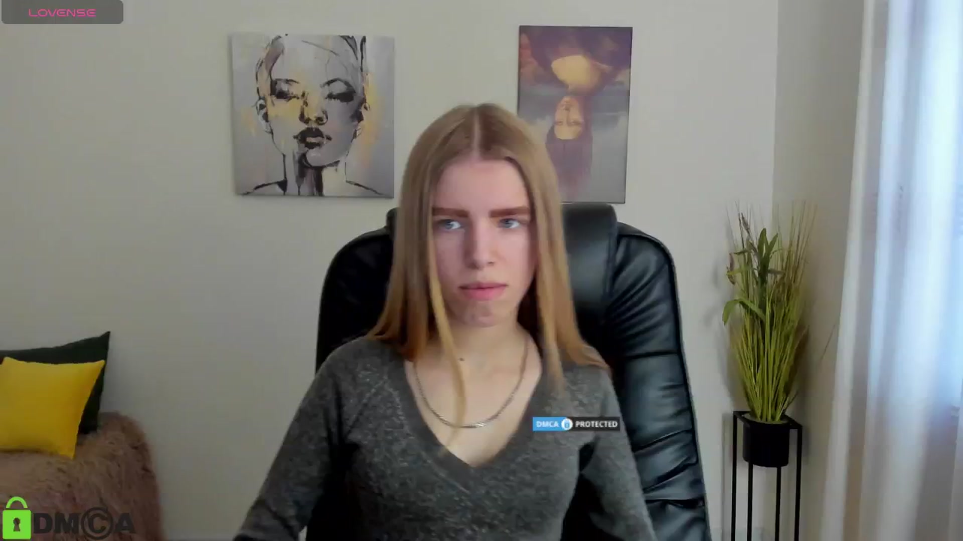Gallery image thumbnail from Goldy_Emma's myfreecams stream on, 01/10/2025, 13:19 image 15 of 20