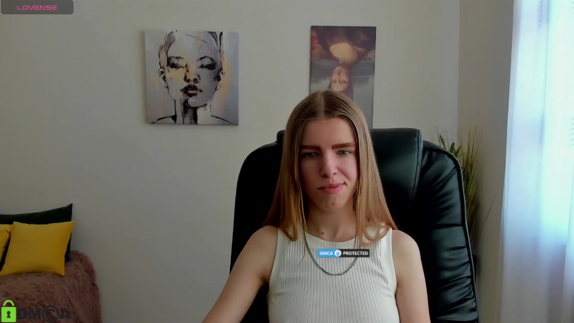Gallery image thumbnail from Goldy_Emma's myfreecams stream on, 01/11/2025, 10:00 image 9 of 20