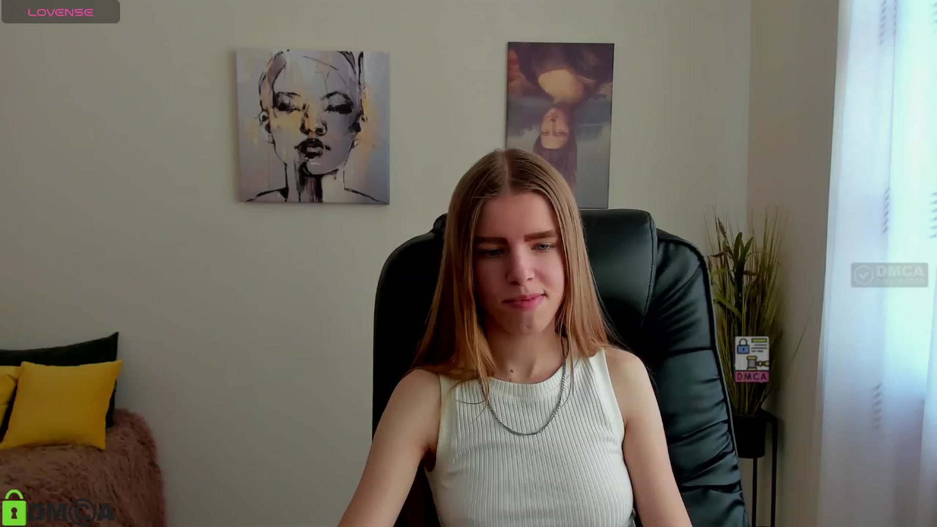 Gallery image thumbnail from Goldy_Emma's myfreecams stream on, 01/11/2025, 10:00 image 20 of 20