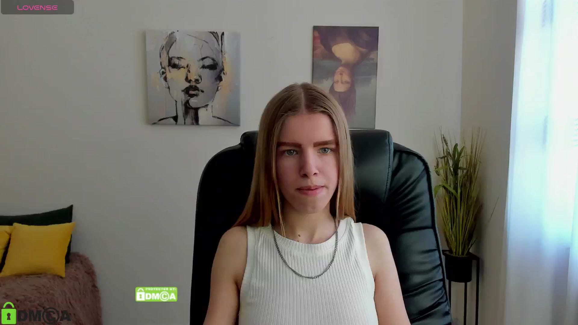 Gallery image thumbnail from Goldy_Emma's myfreecams stream on, 01/11/2025, 10:00 image 1 of 20