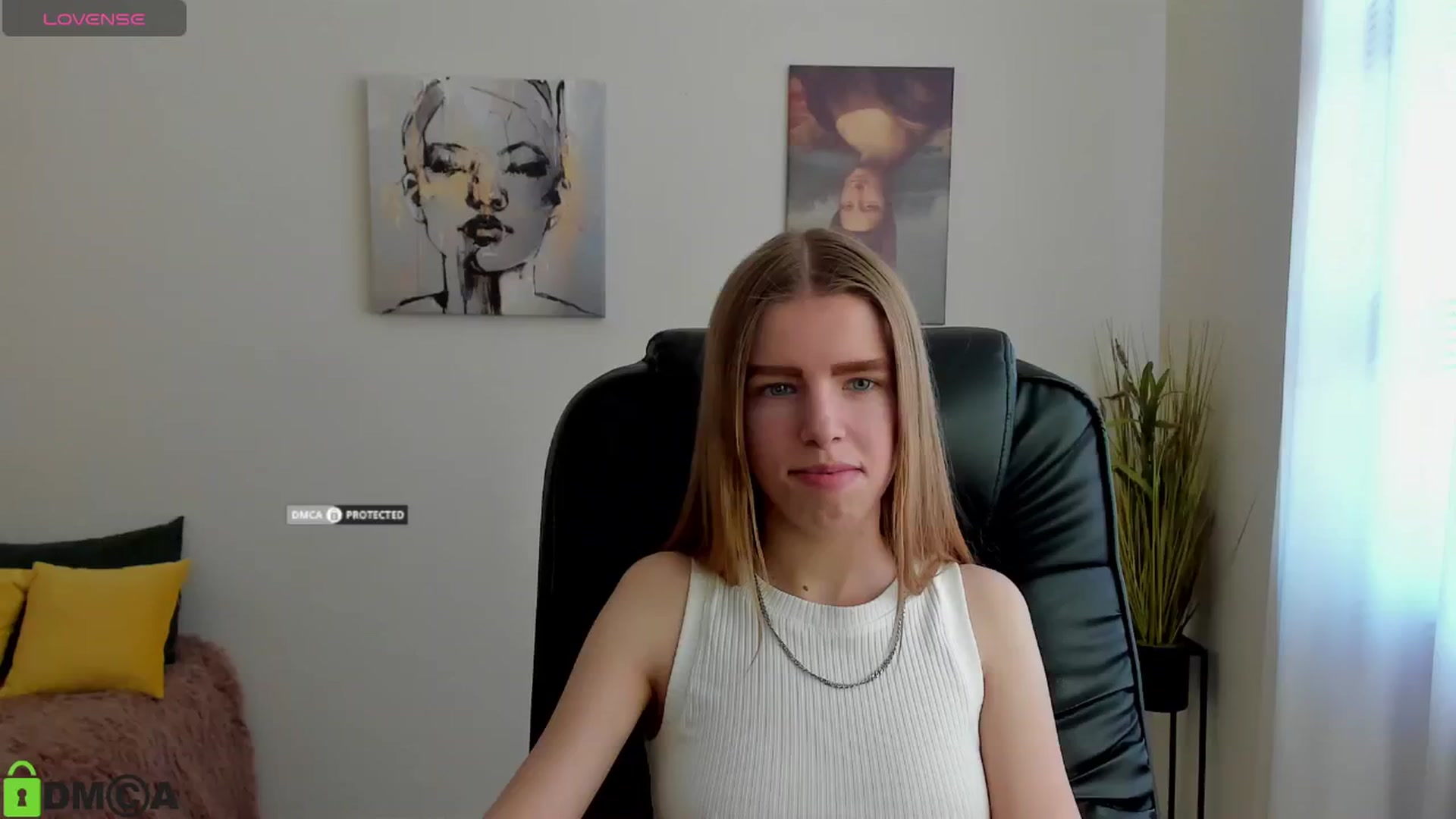 Gallery image thumbnail from Goldy_Emma's myfreecams stream on, 01/11/2025, 10:00 image 4 of 20