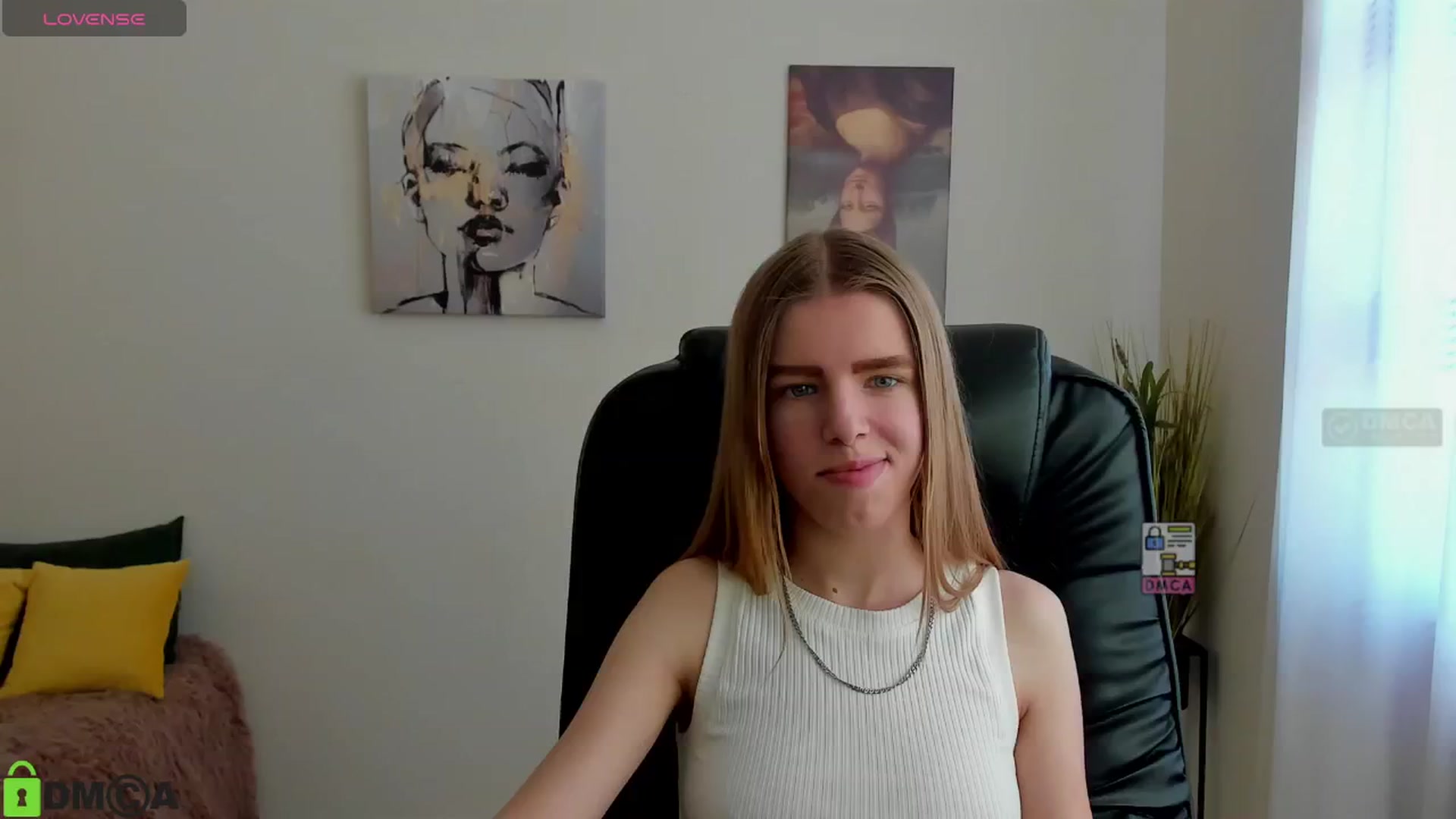 Gallery image thumbnail from Goldy_Emma's myfreecams stream on, 01/11/2025, 10:00 image 6 of 20
