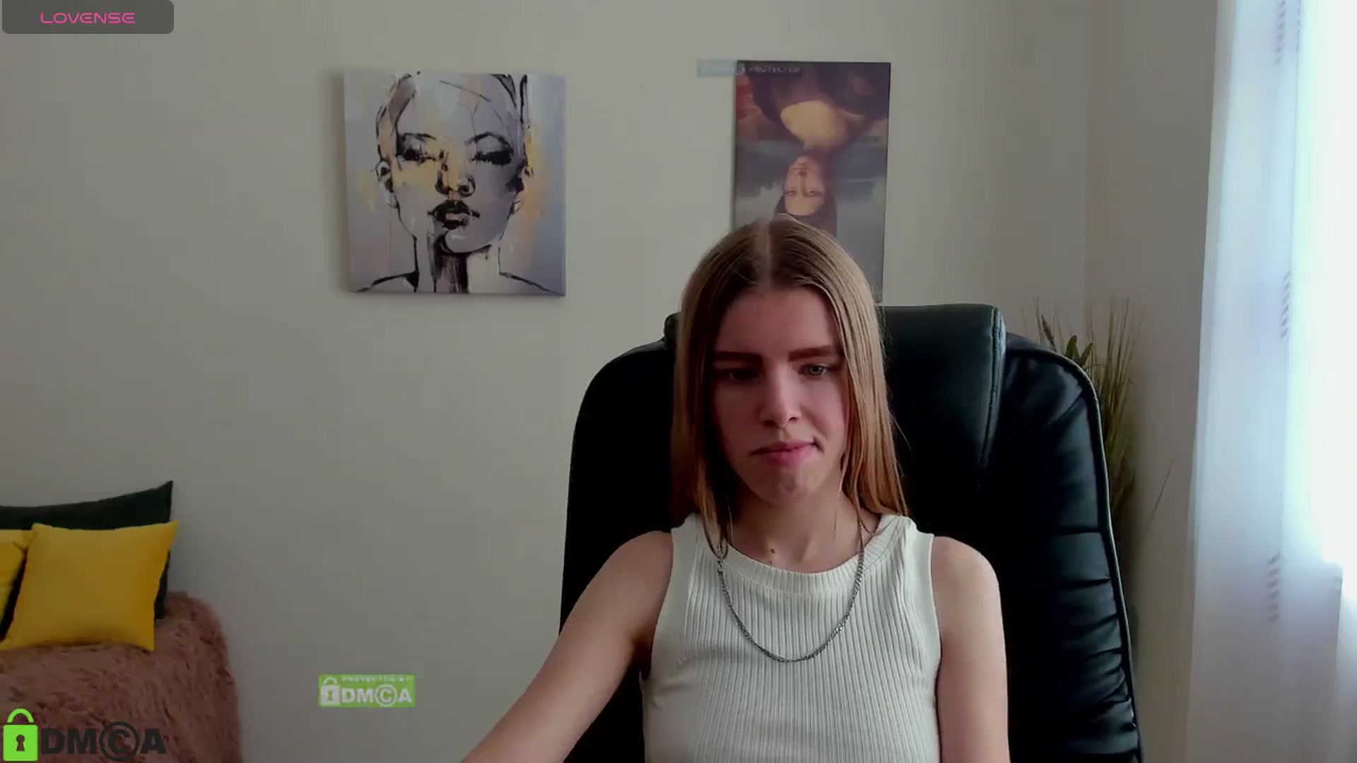 Gallery image thumbnail from Goldy_Emma's myfreecams stream on, 01/11/2025, 12:23 image 12 of 20